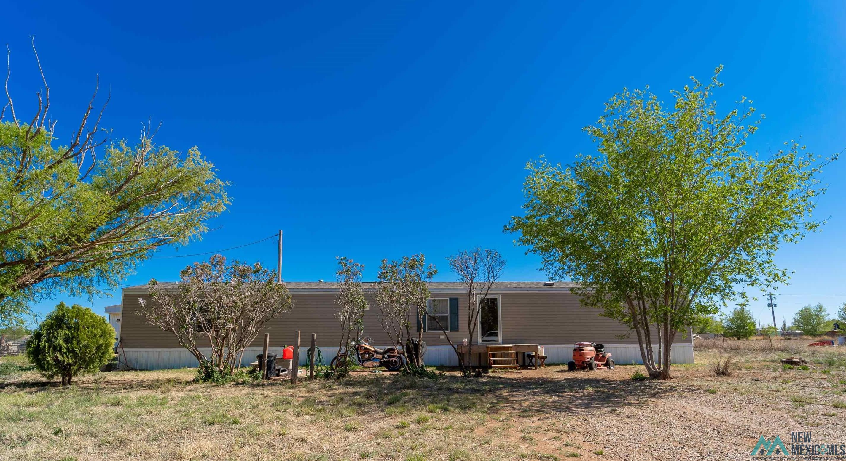 63 Saddle Road