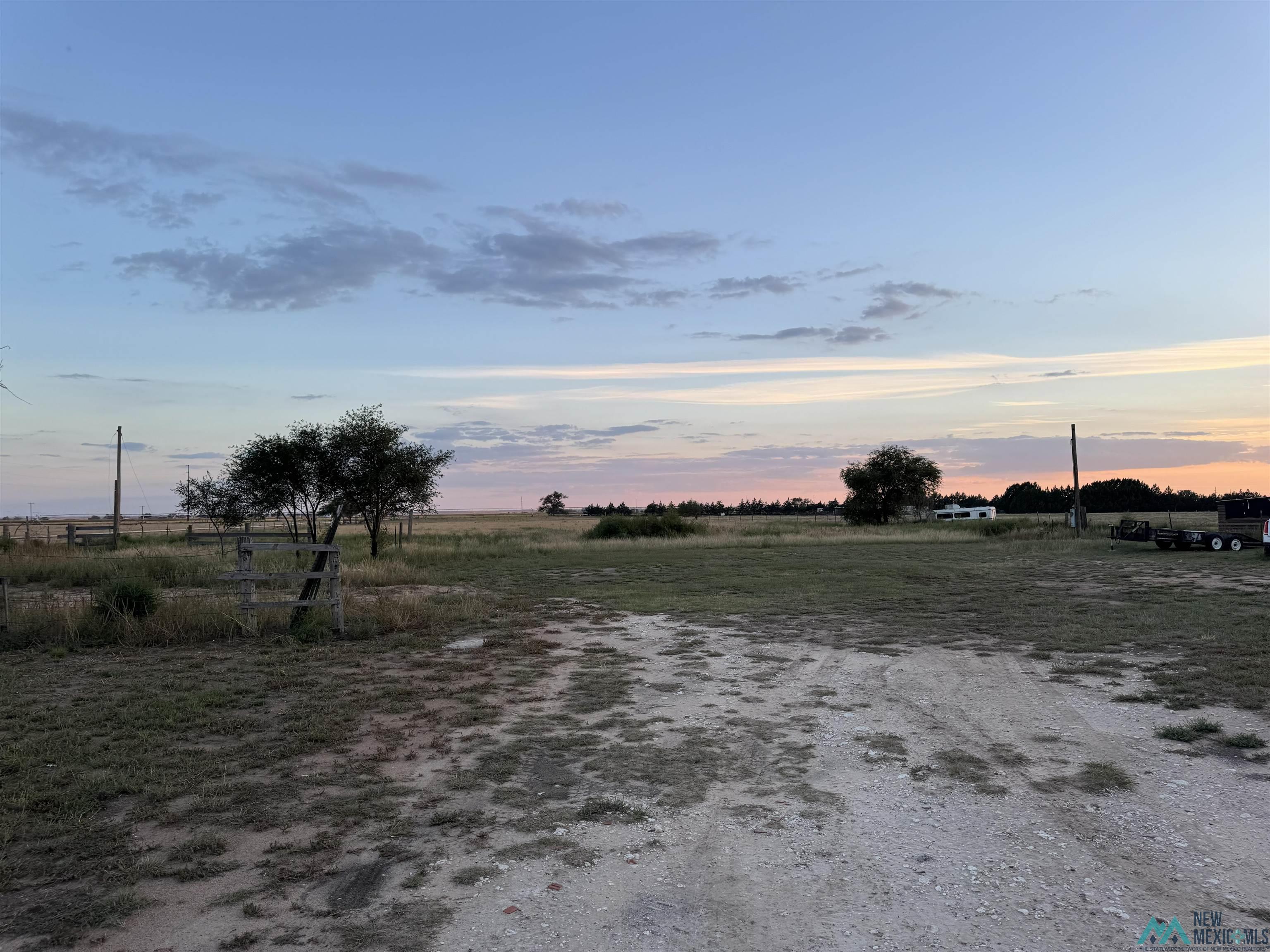 1661 S Roosevelt Road 6 Road