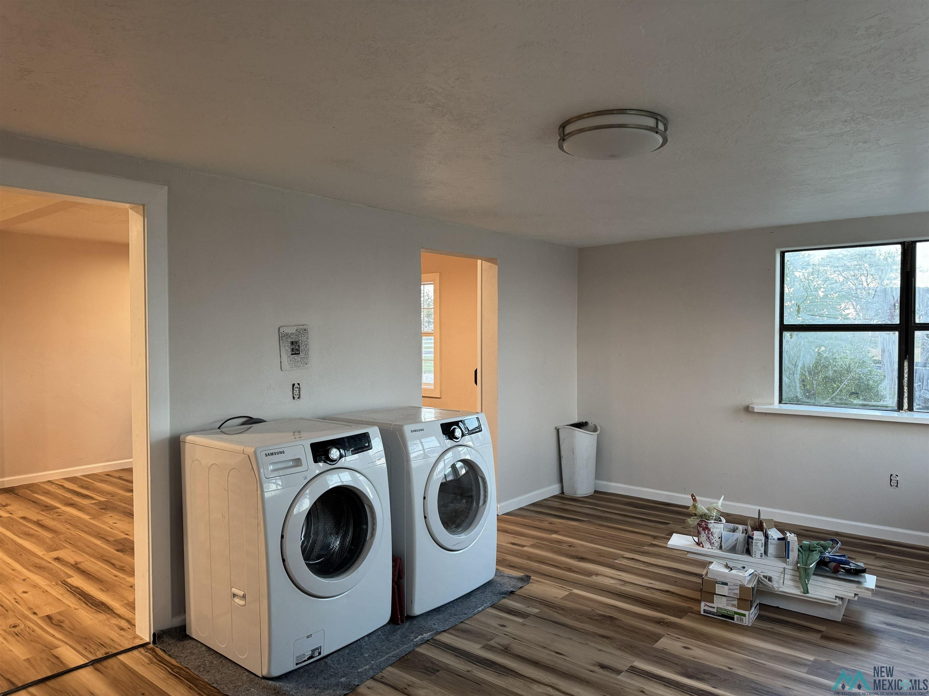 1661 S Roosevelt Road 6 Road