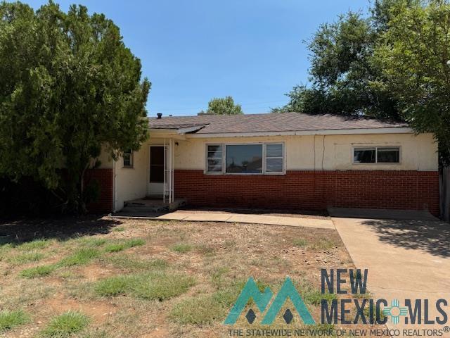 801 W Yucca Drive