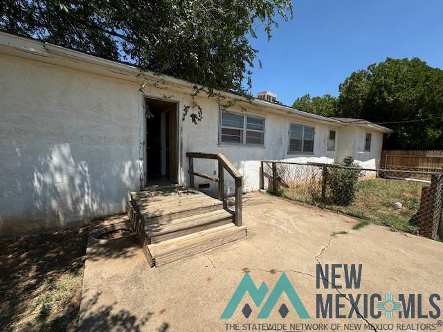 801 W Yucca Drive