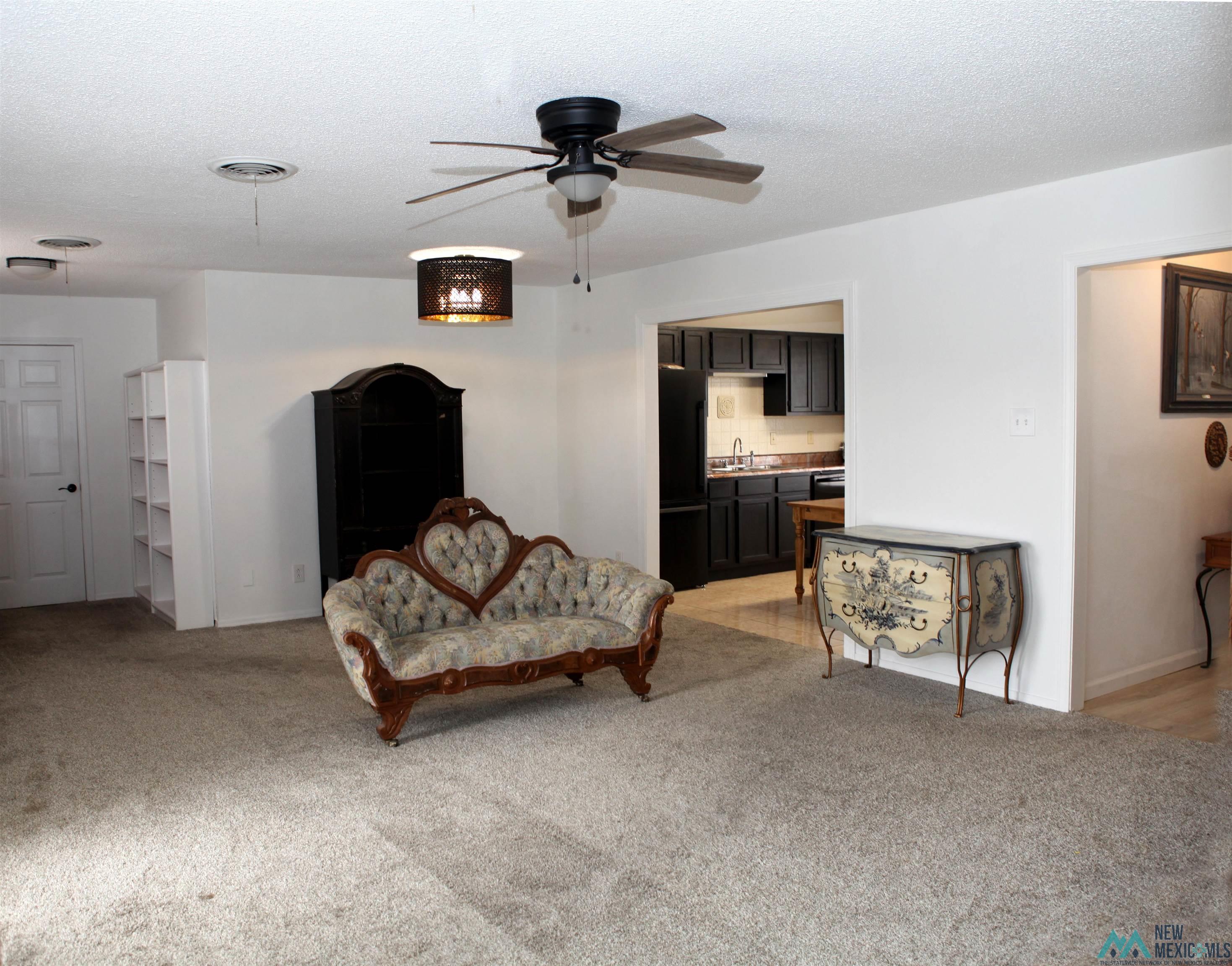 426 W Mesa Vista Street