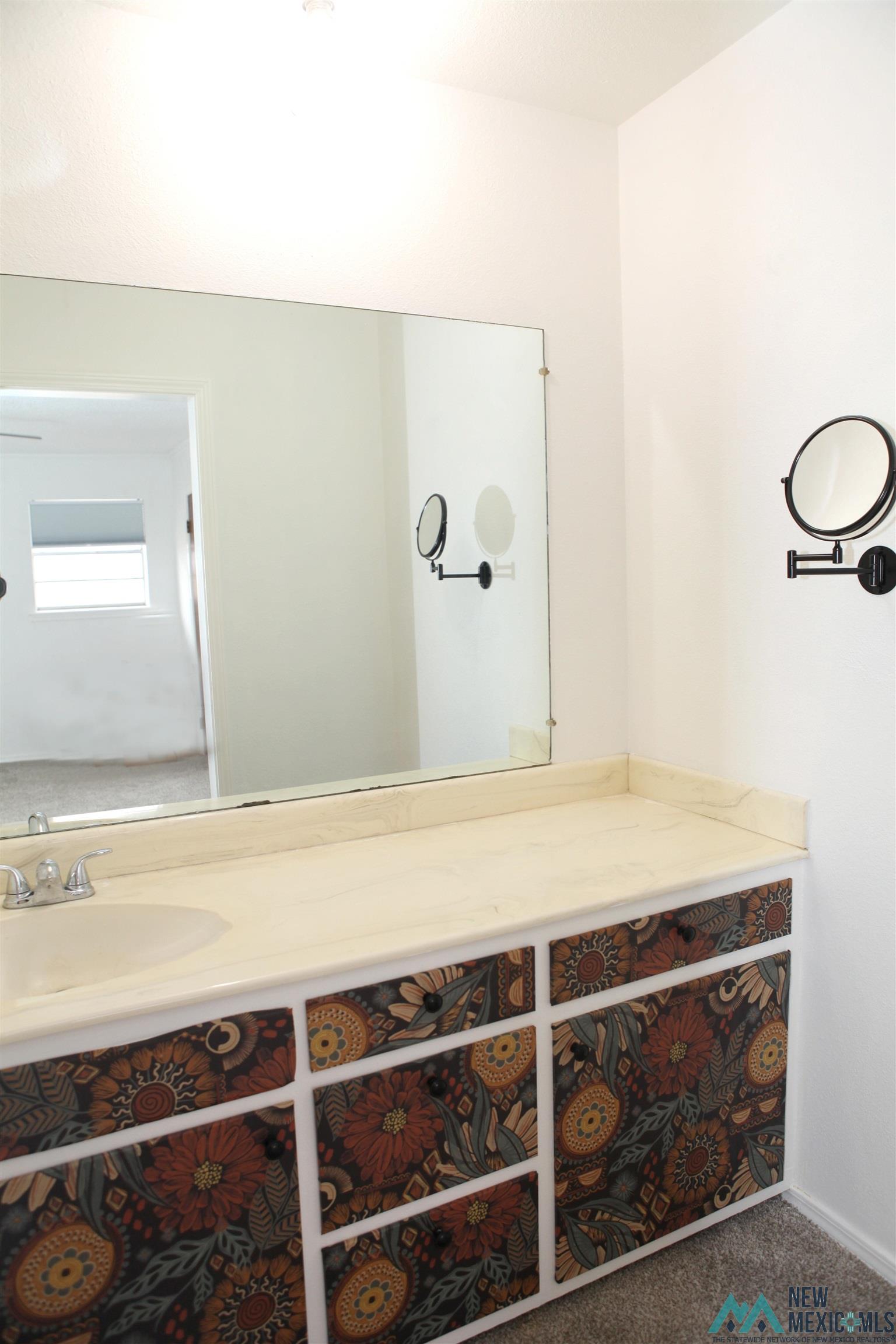 426 W Mesa Vista Street