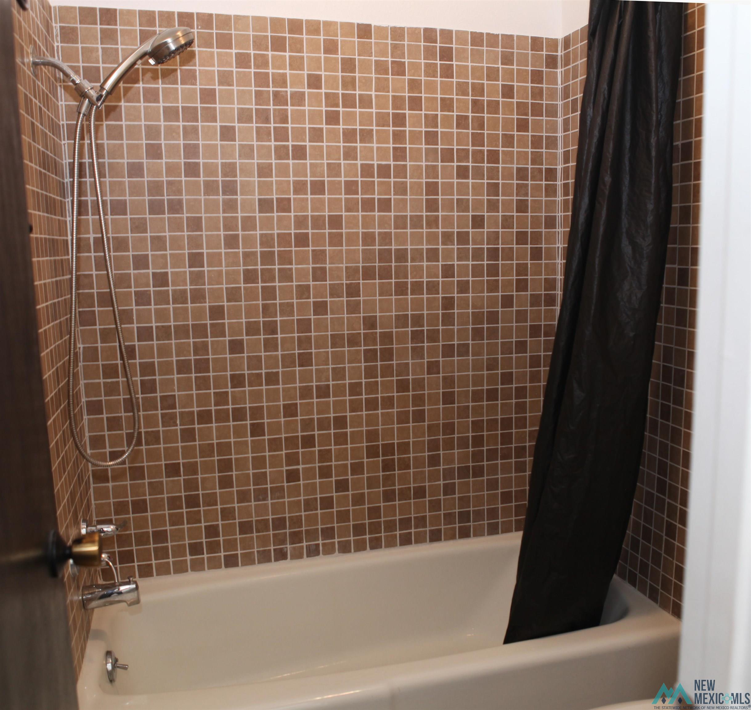 426 W Mesa Vista Street