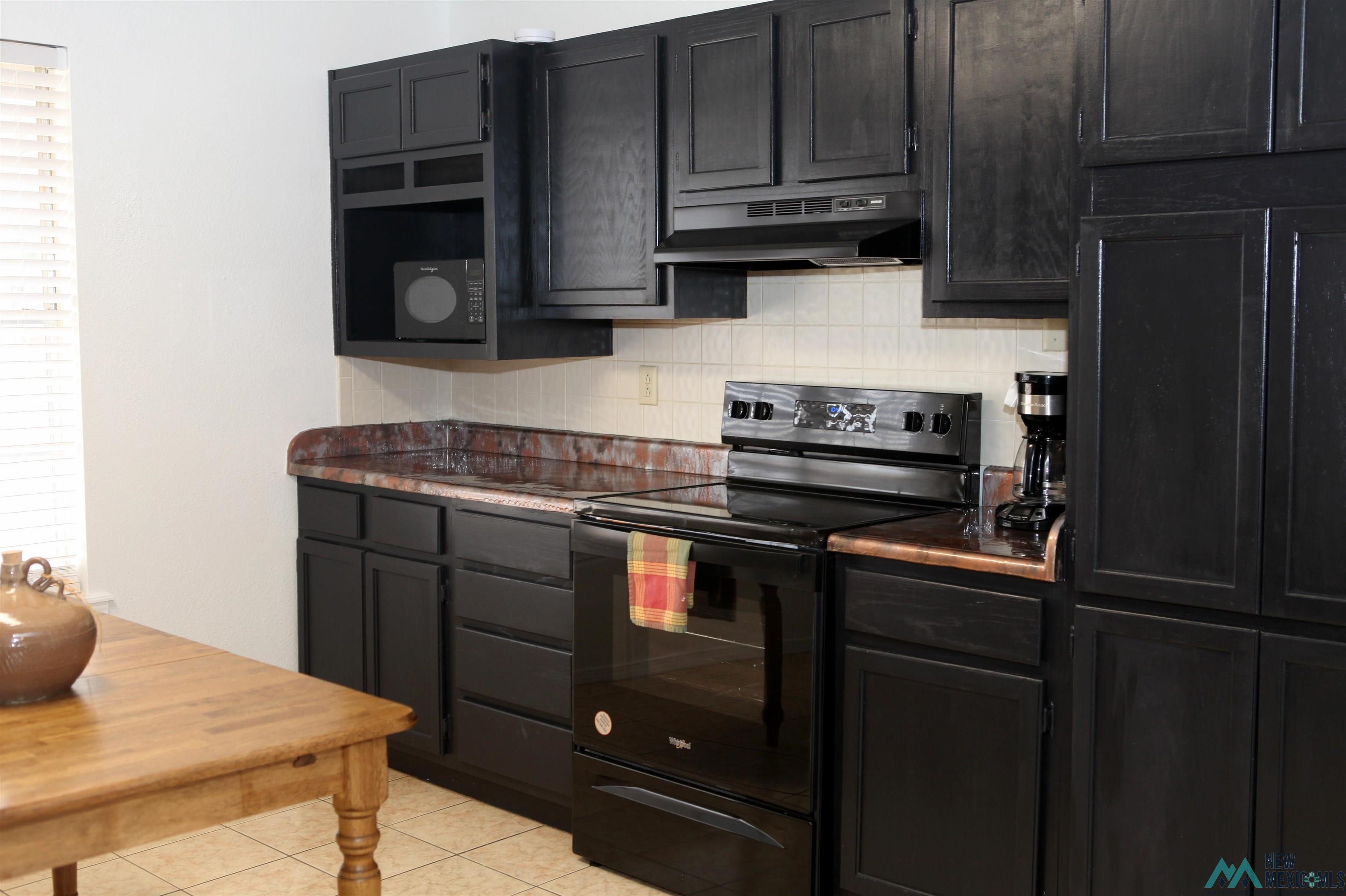 426 W Mesa Vista Street