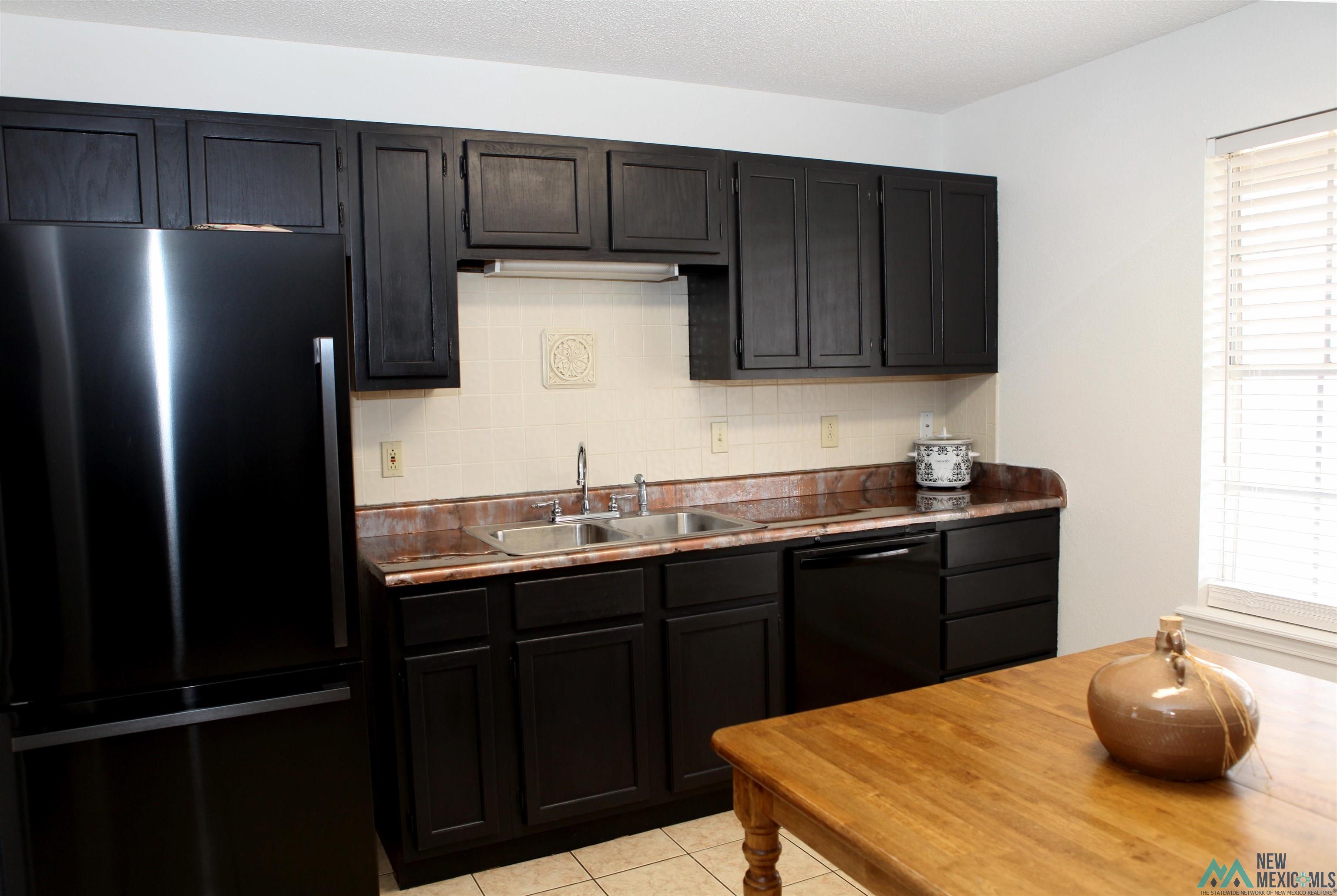 426 W Mesa Vista Street