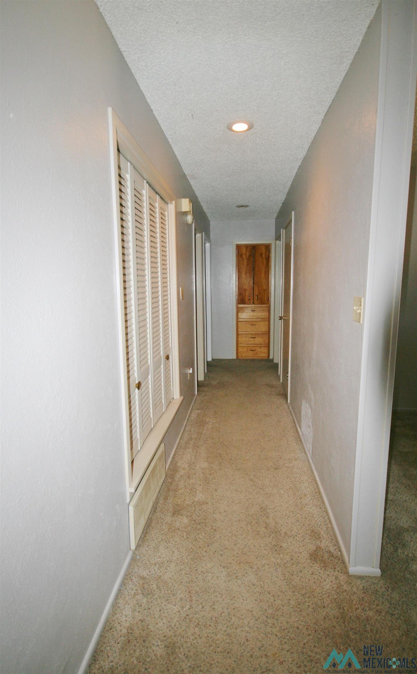 605 Sunland Drive