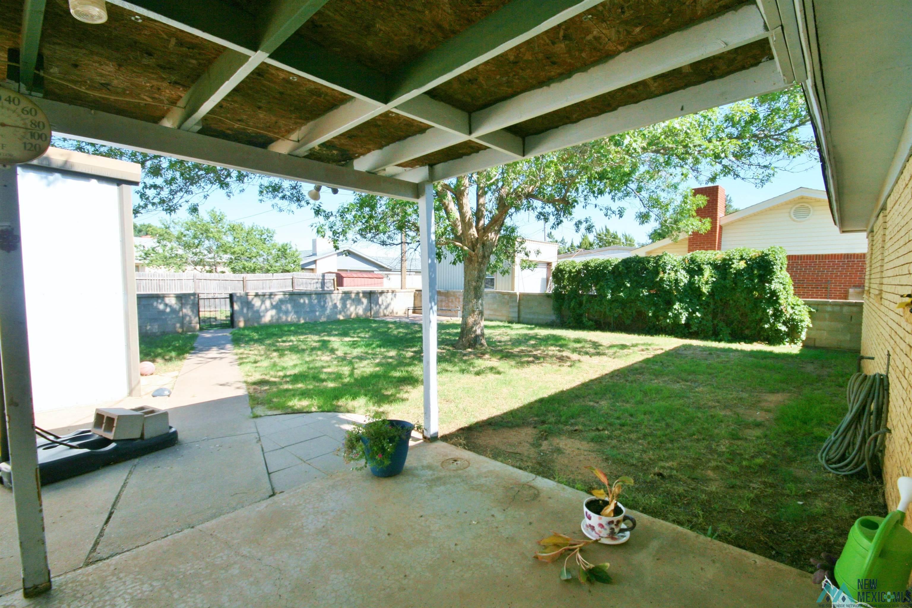 605 Sunland Drive