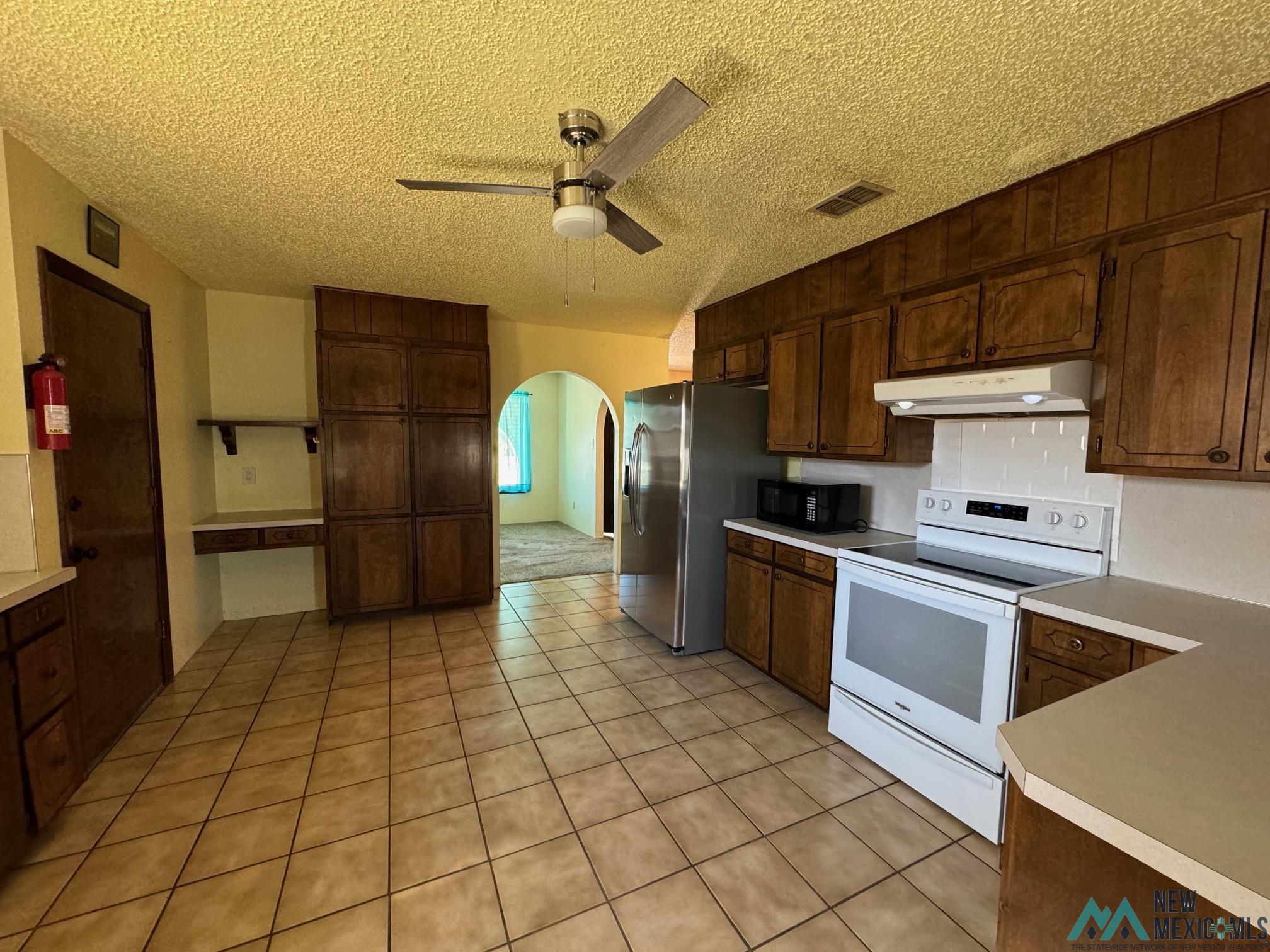 1913 Fairway Terrace Drive