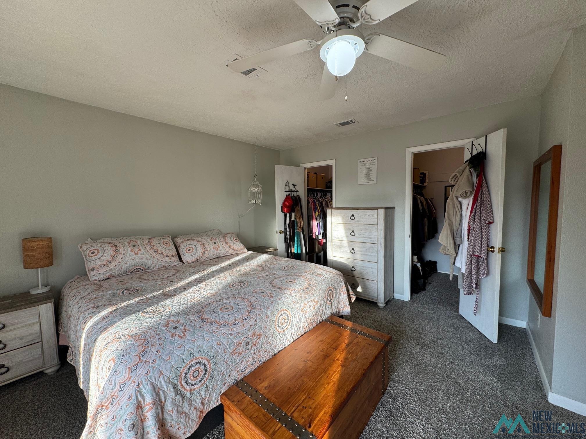 2916 Mandell Circle