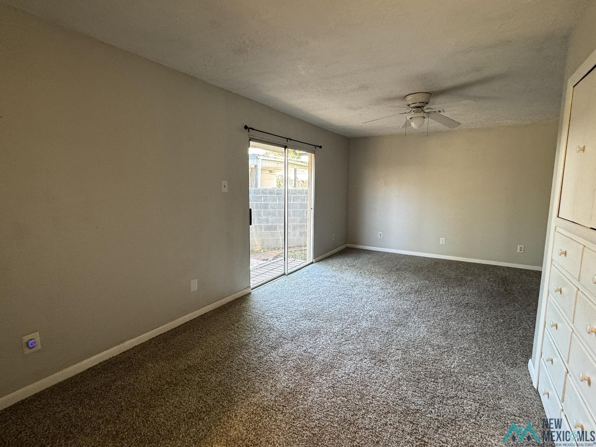 2916 Mandell Circle