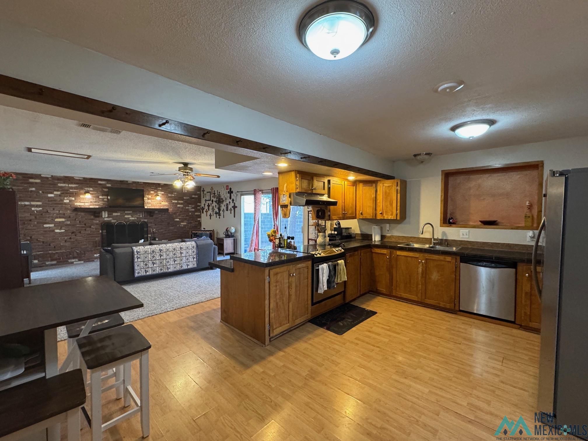 2916 Mandell Circle