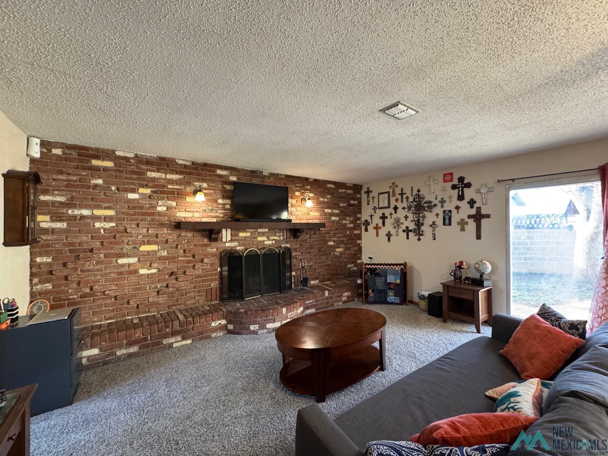 2916 Mandell Circle