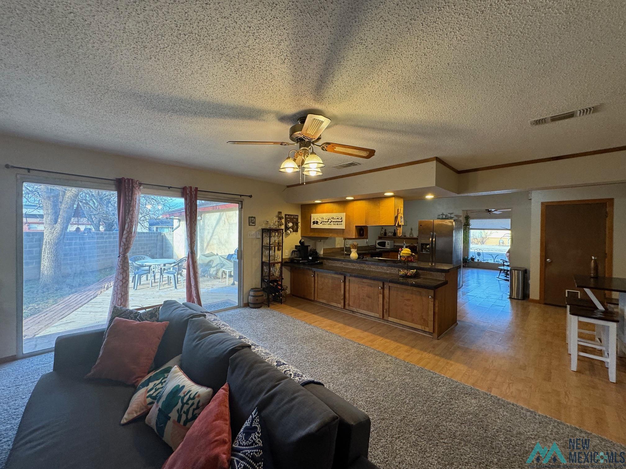 2916 Mandell Circle