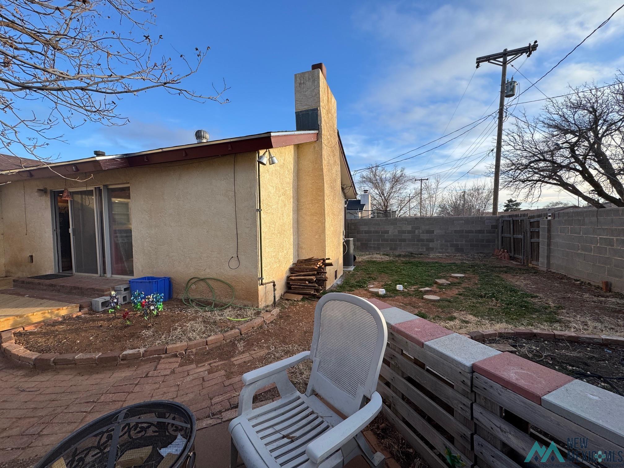 2916 Mandell Circle