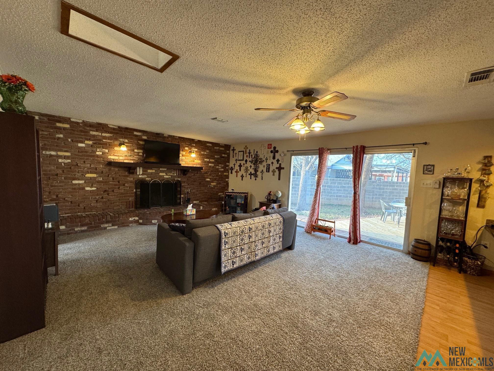 2916 Mandell Circle