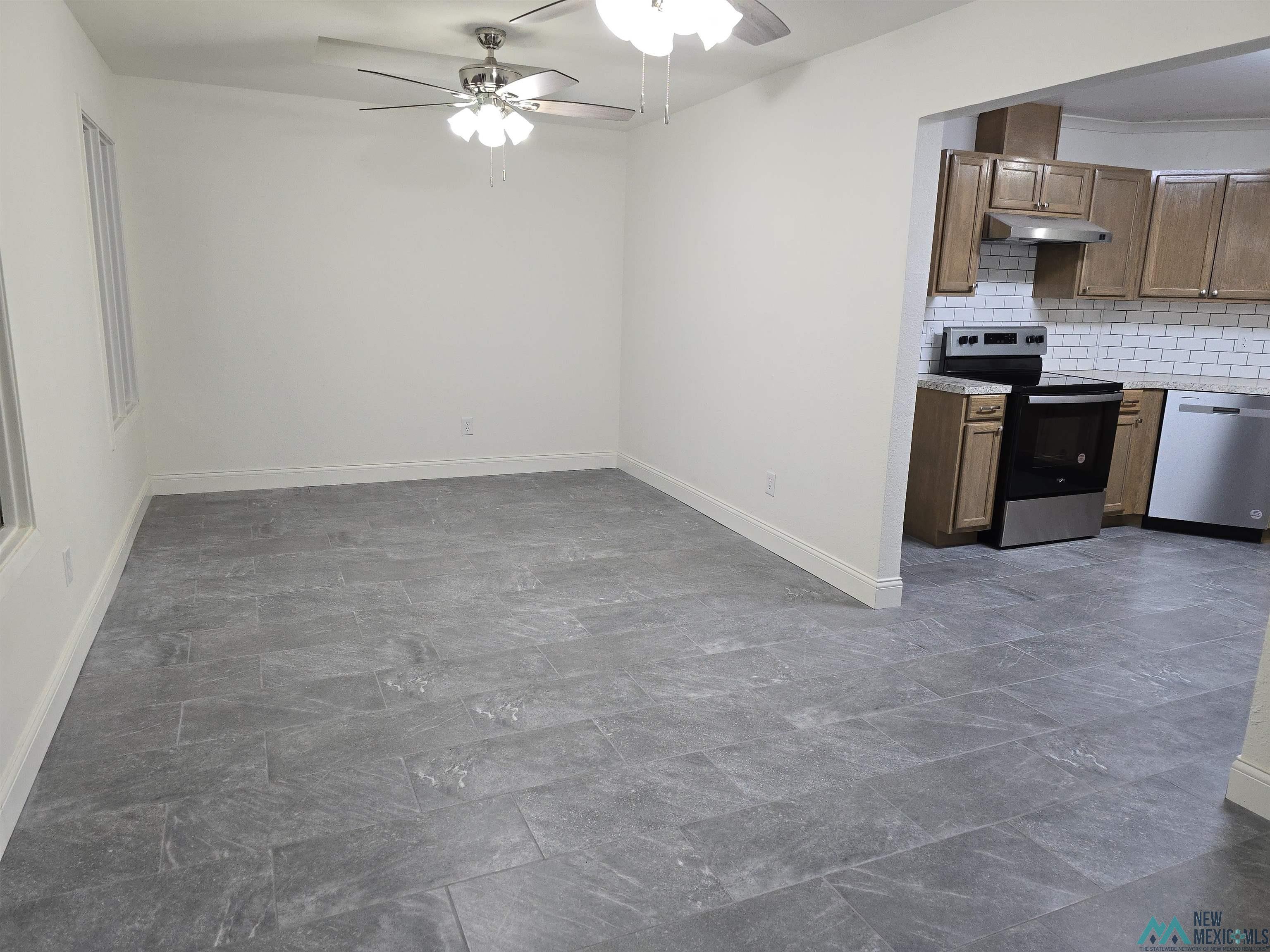 509 Corrales Road