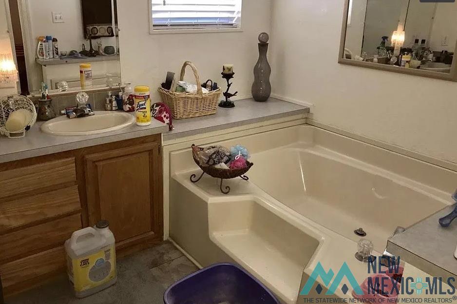 215 Lost Silver Trail