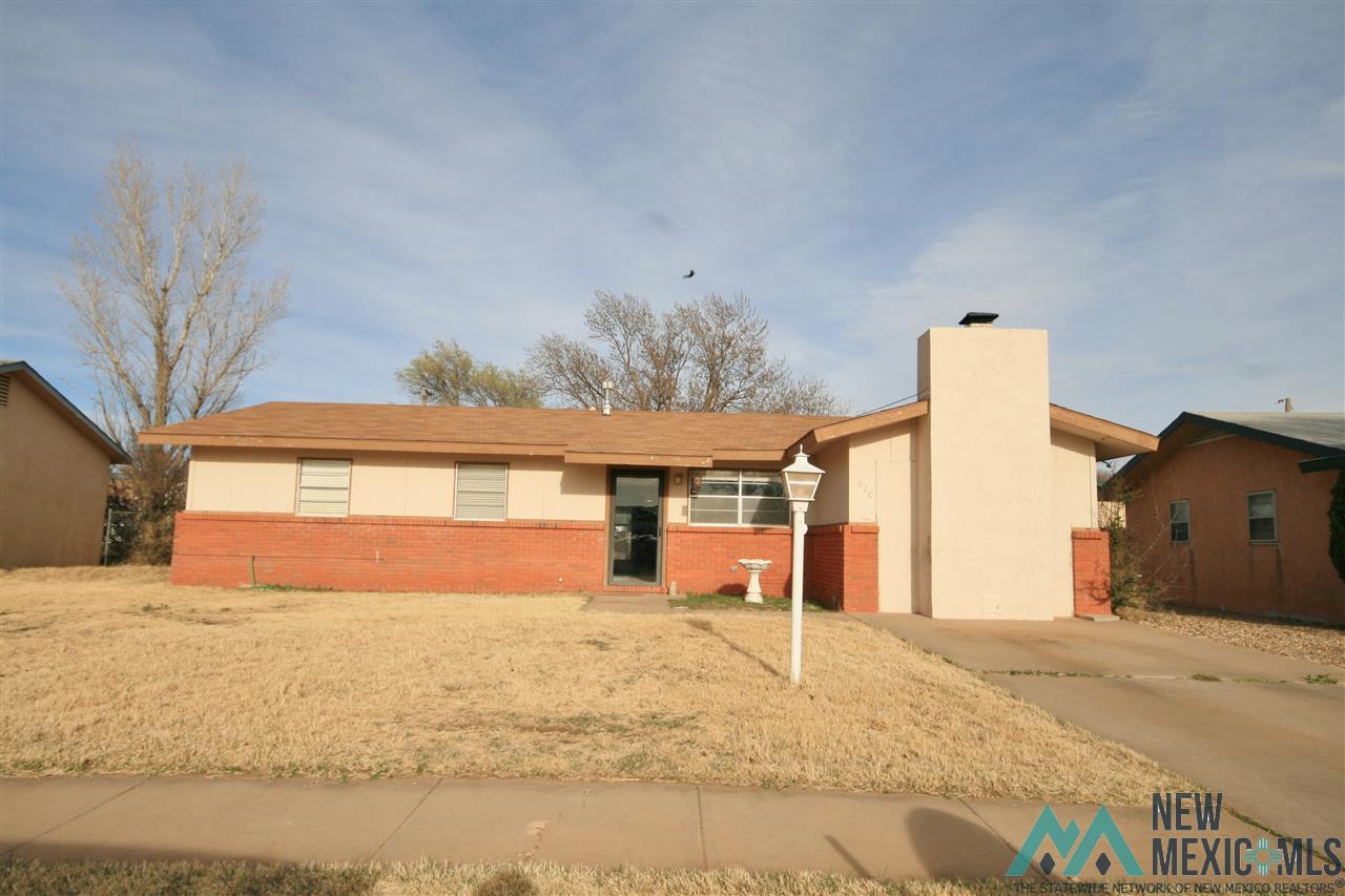 620 Circle Dr. Drive