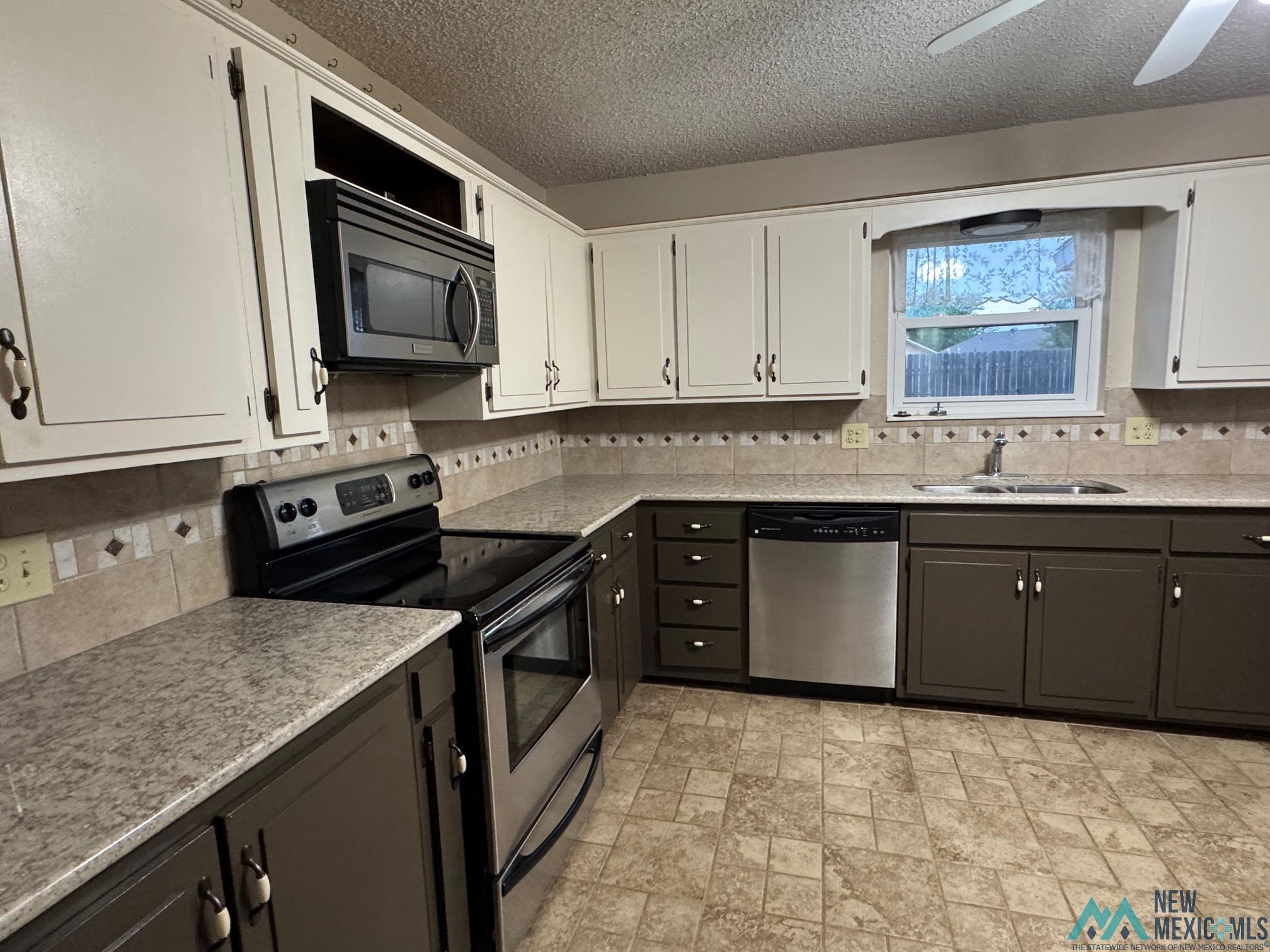 1809 Jonquil Park Drive
