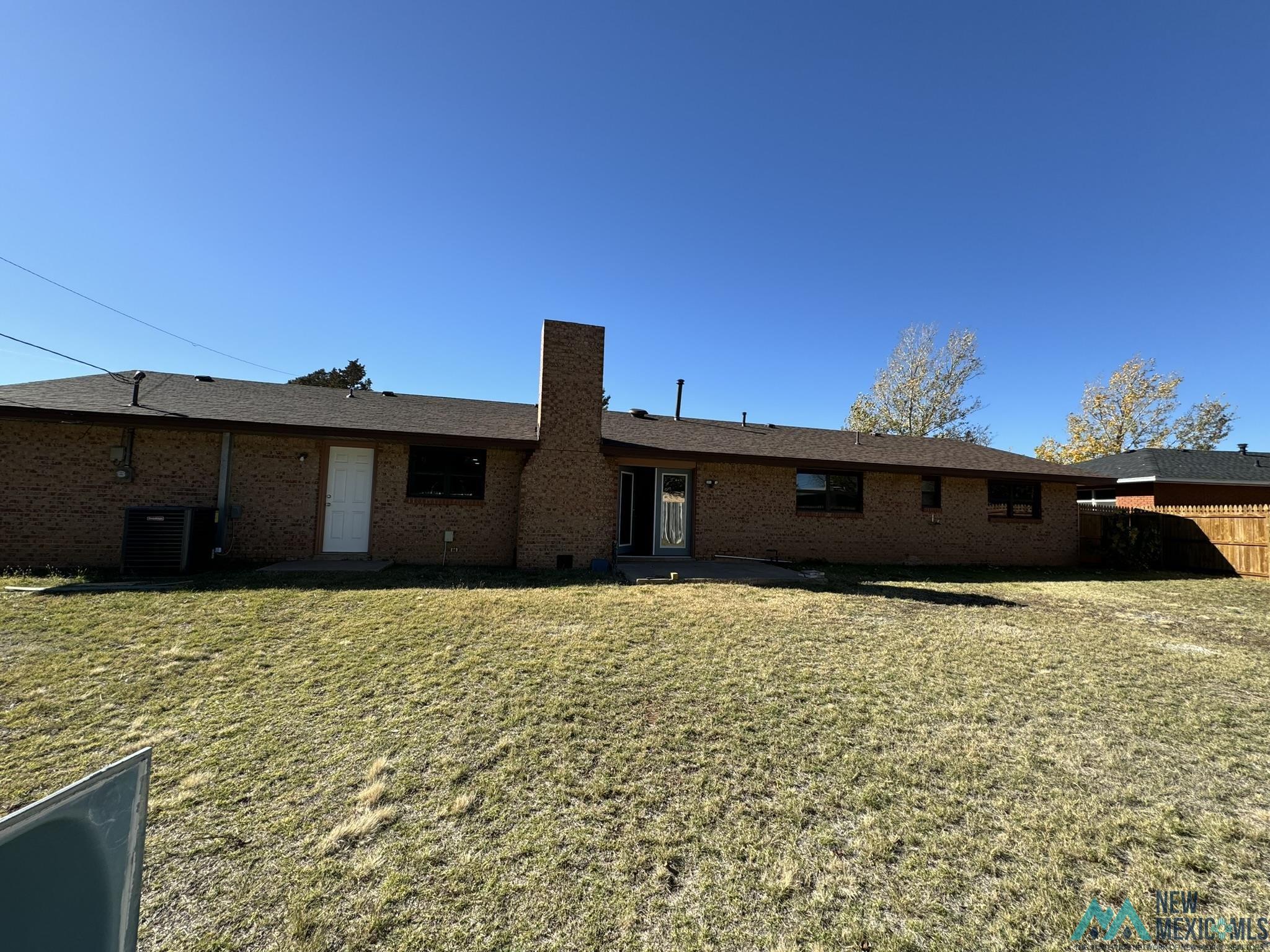 1201 W Yucca Drive