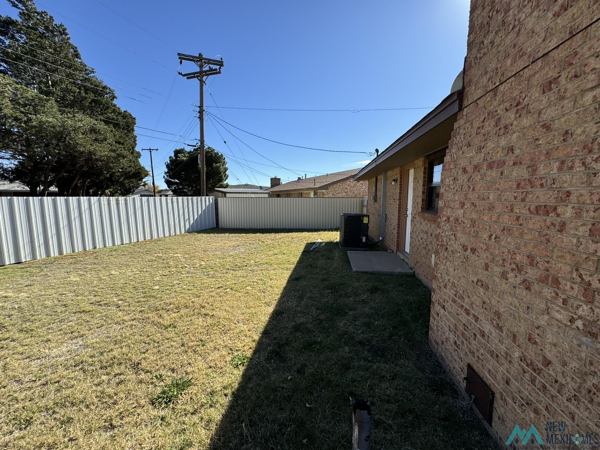 1201 W Yucca Drive