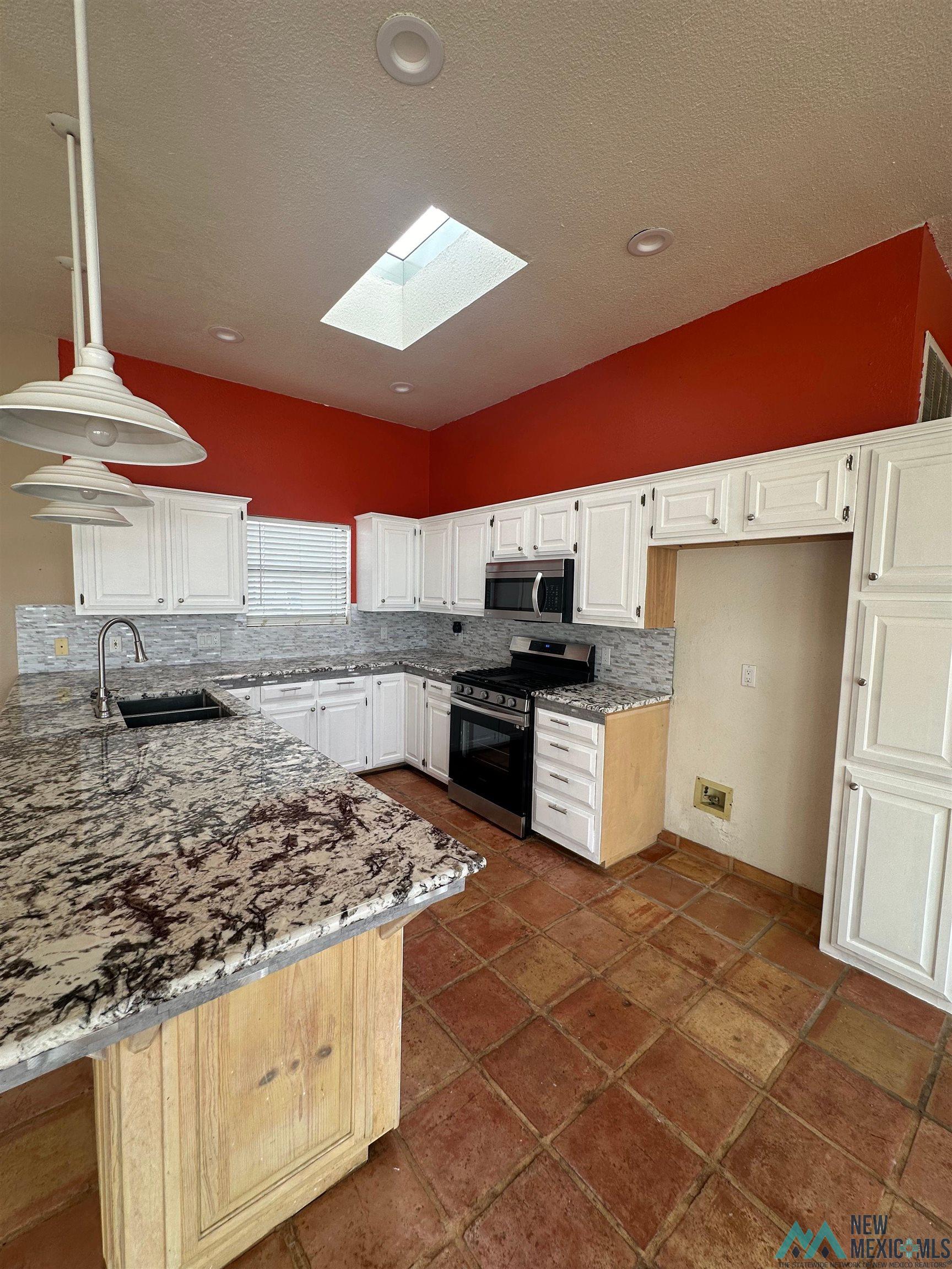 321 Diamondhead Drive