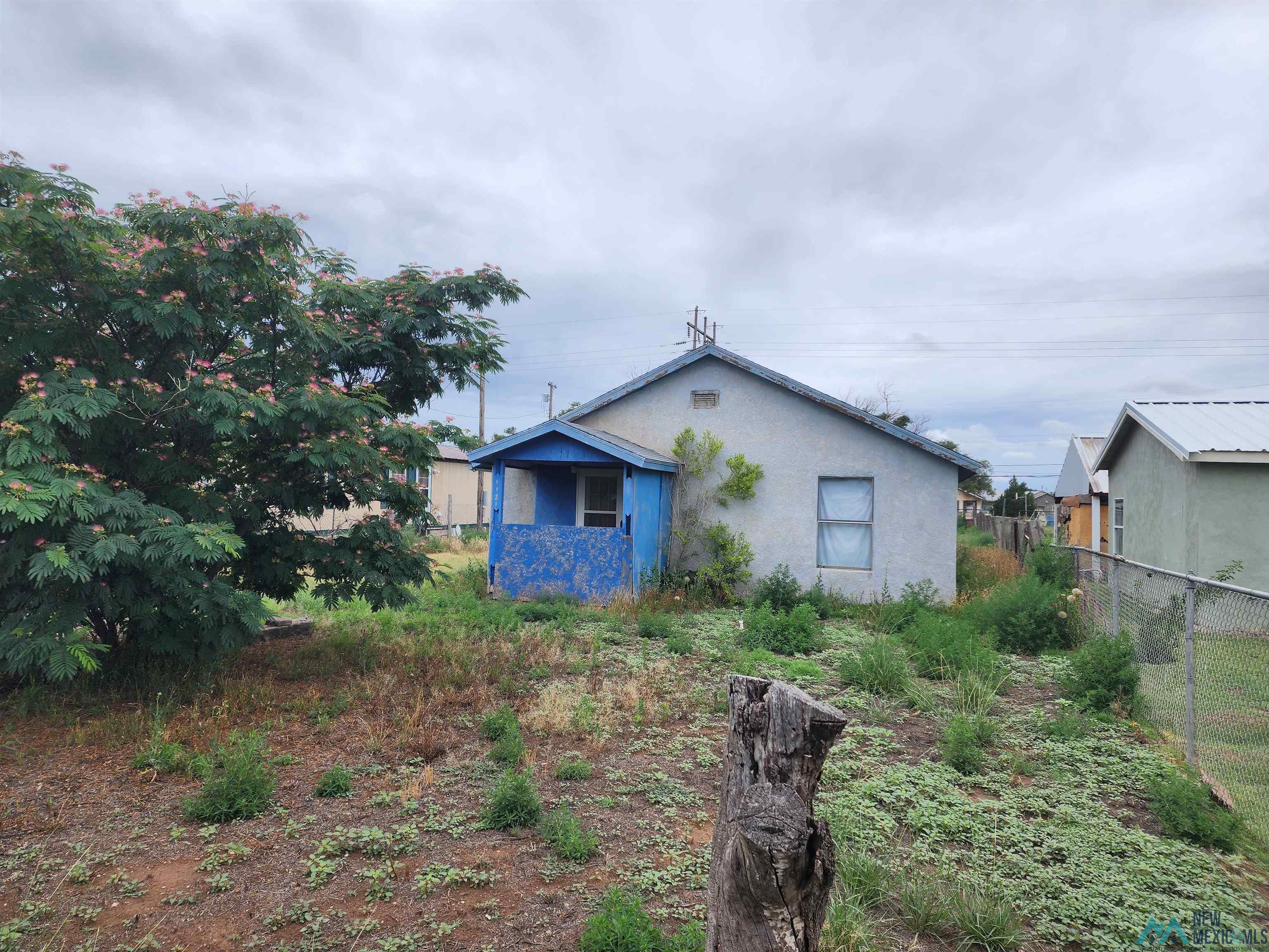 1121 N Austin Avenue