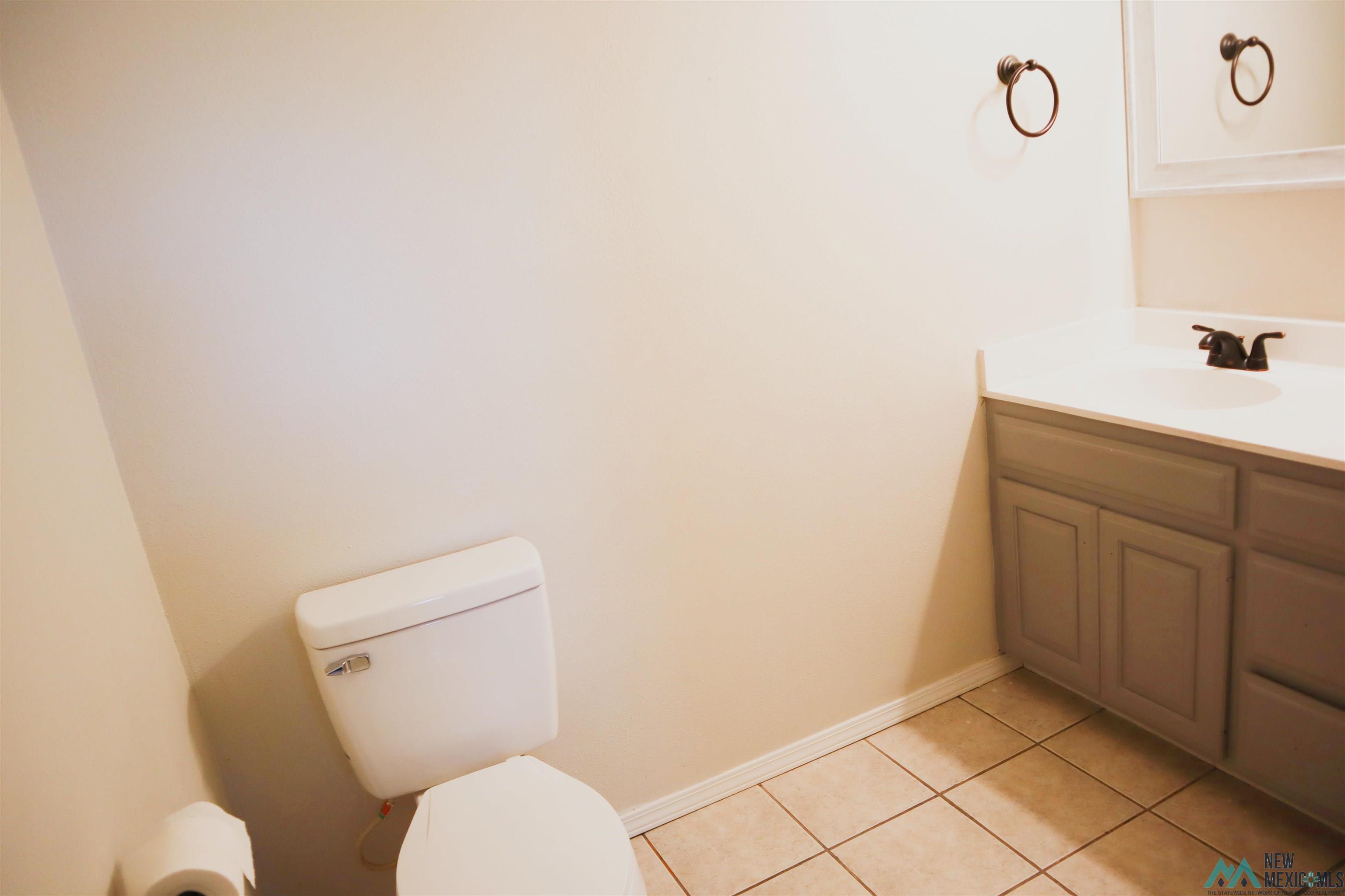 2120 S Roosevelt Rd 4 Lane, Portales