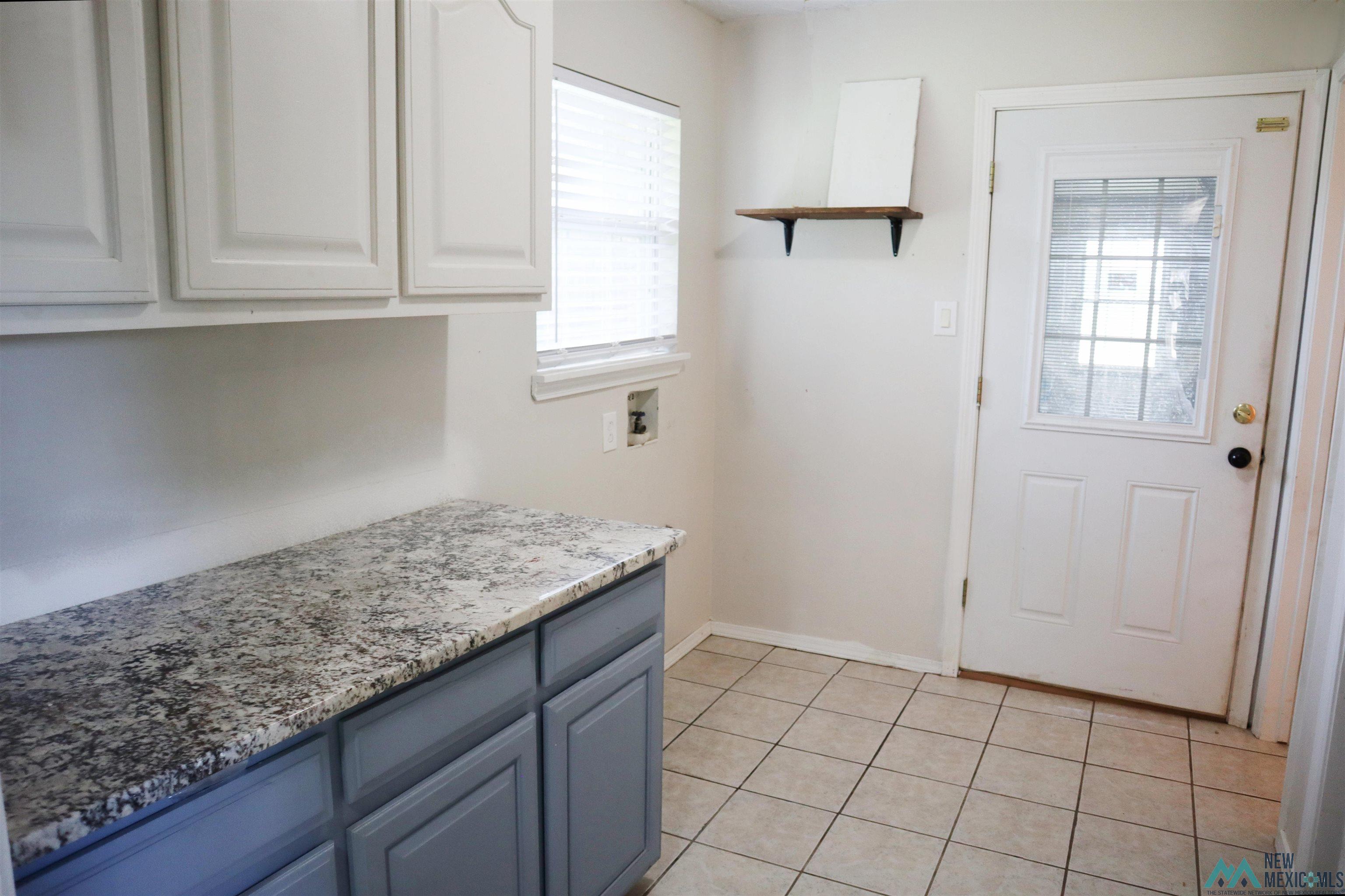 2120 S Roosevelt Rd 4 Lane, Portales