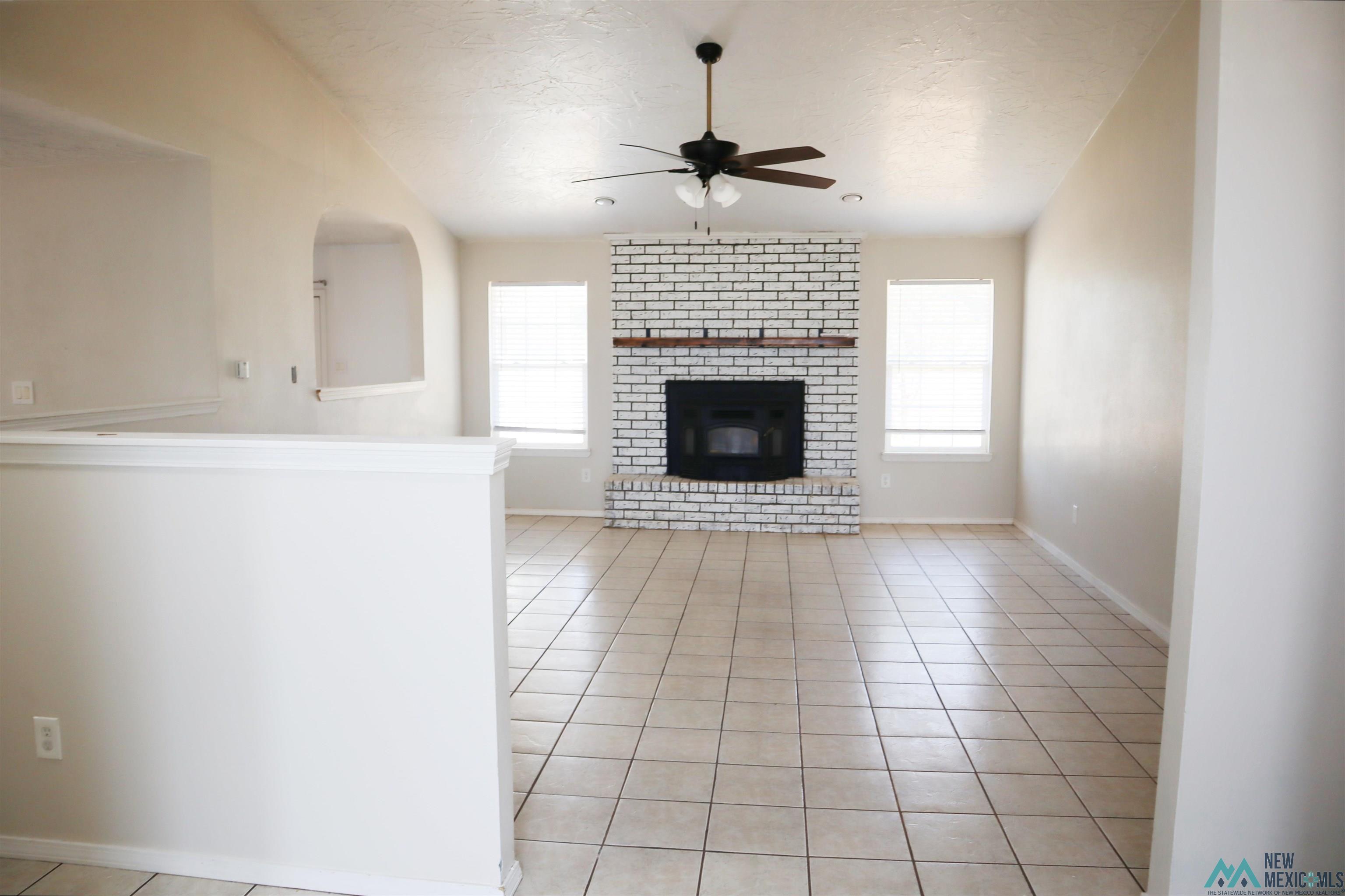 2120 S Roosevelt Rd 4 Lane, Portales