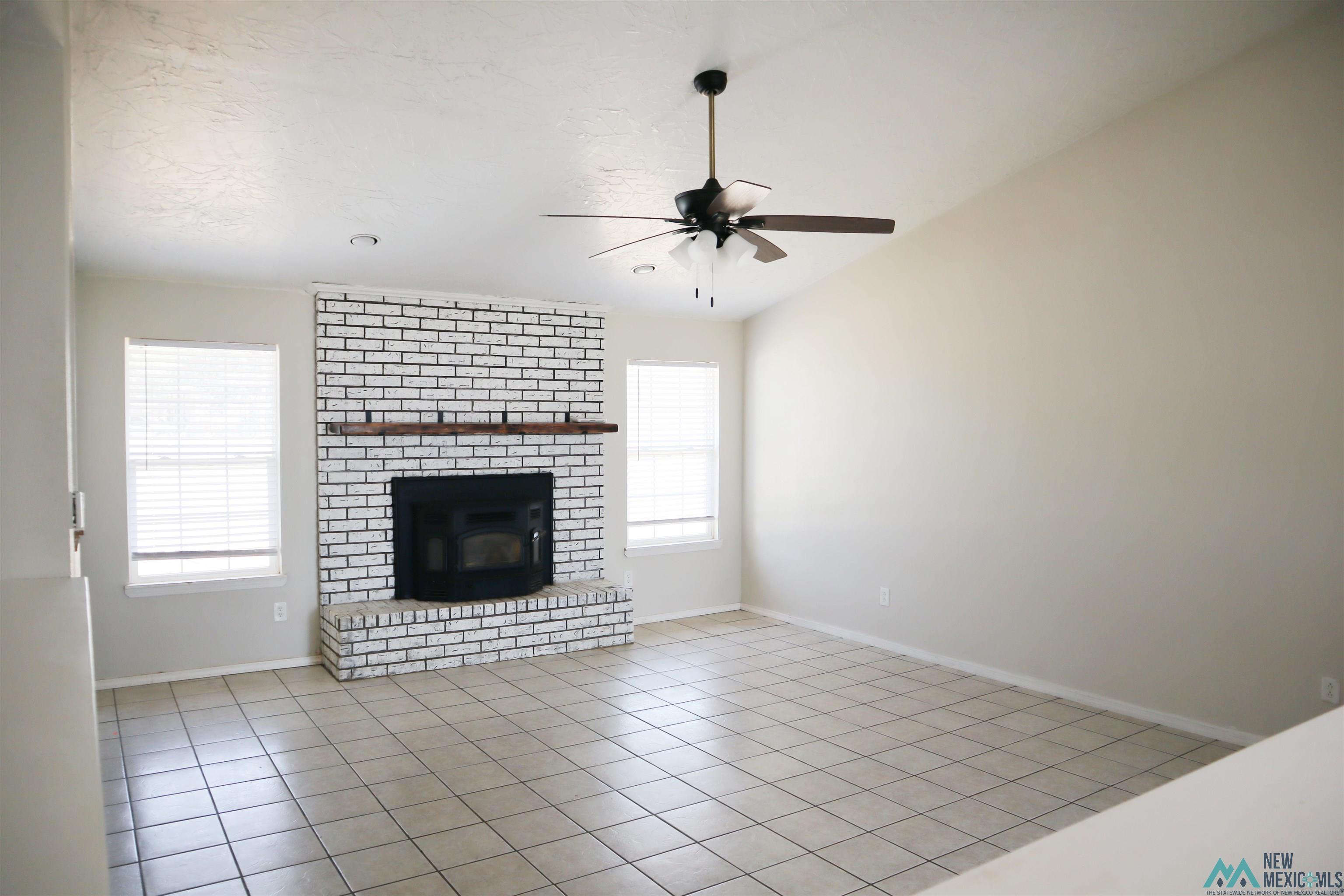 2120 S Roosevelt Rd 4 Lane, Portales