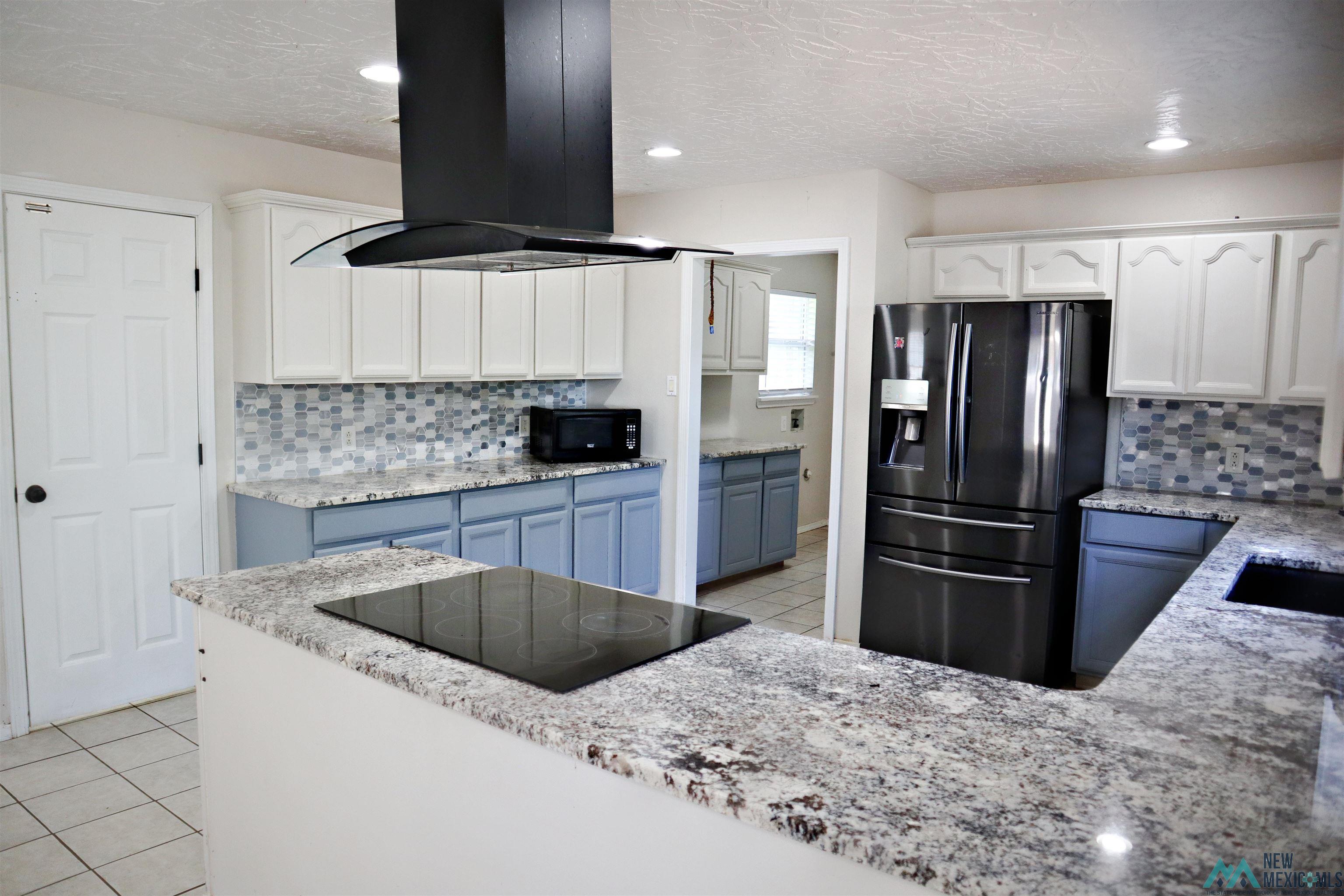 2120 S Roosevelt Rd 4 Lane, Portales