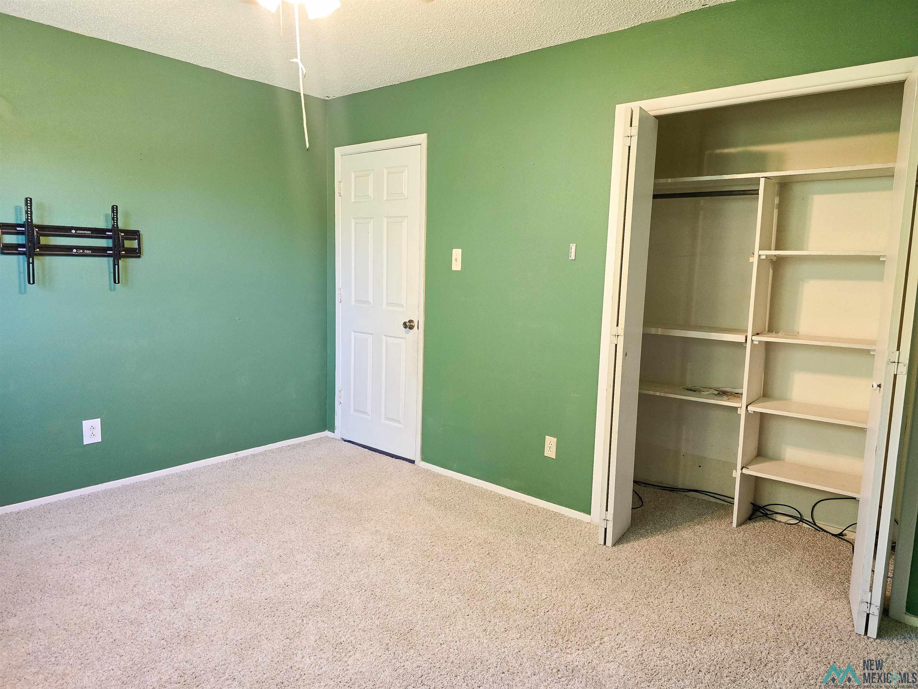 1701 Courtland Circle, Clovis