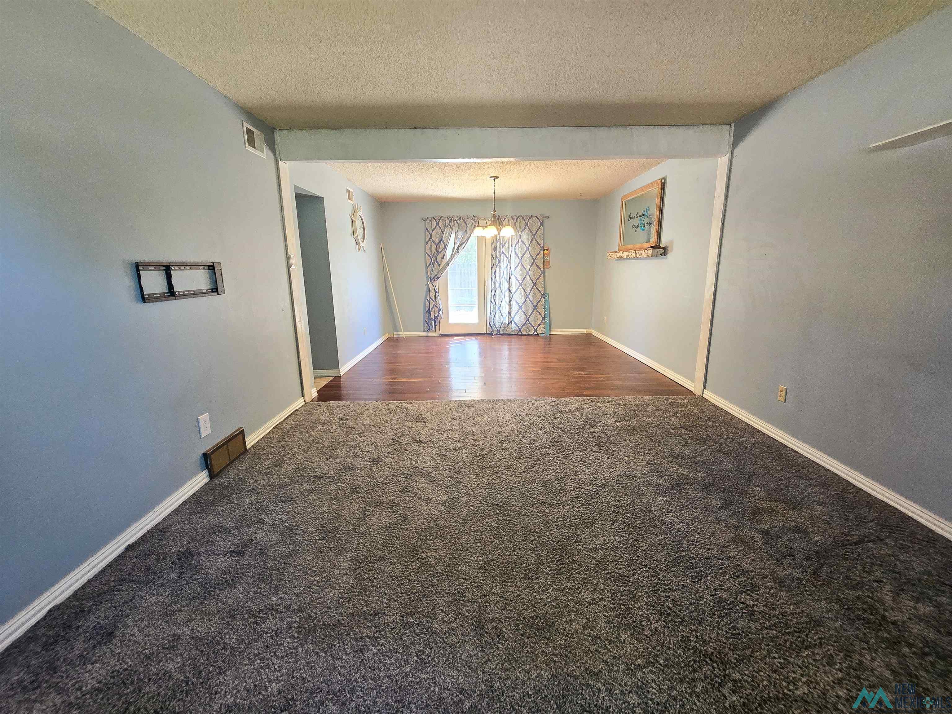 1701 Courtland Circle, Clovis