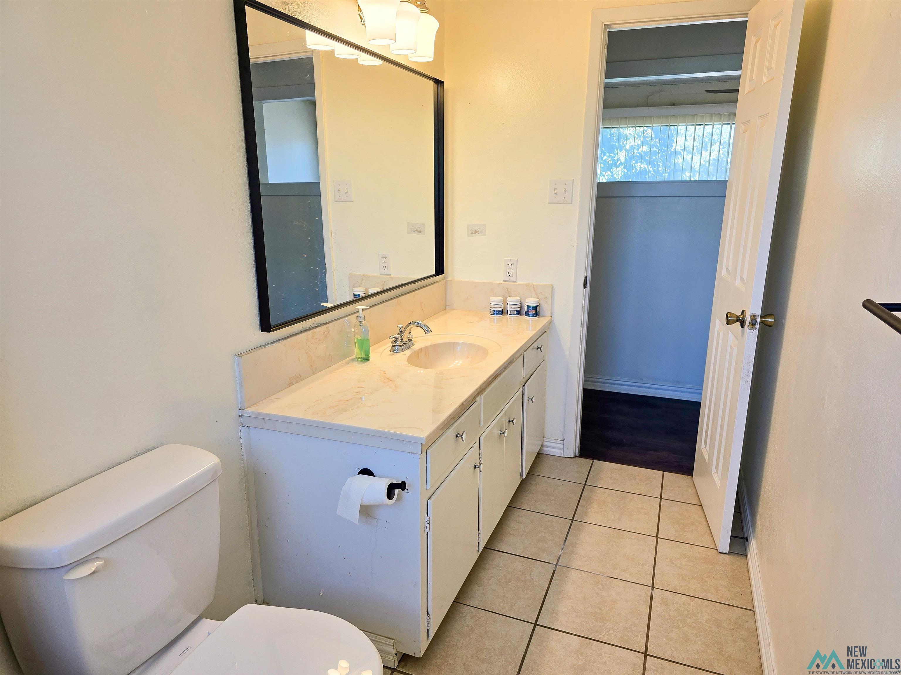 1701 Courtland Circle, Clovis