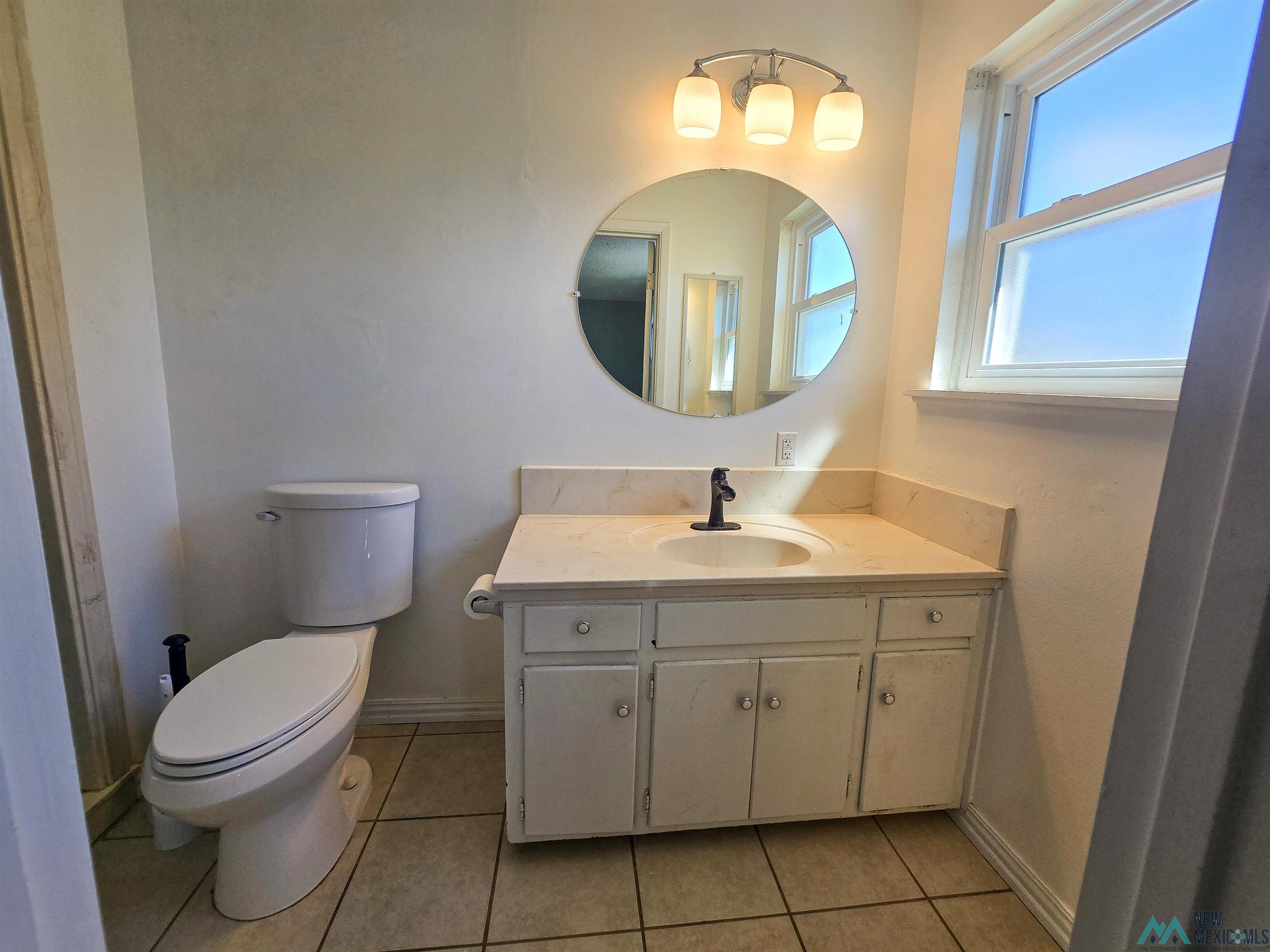 1701 Courtland Circle, Clovis