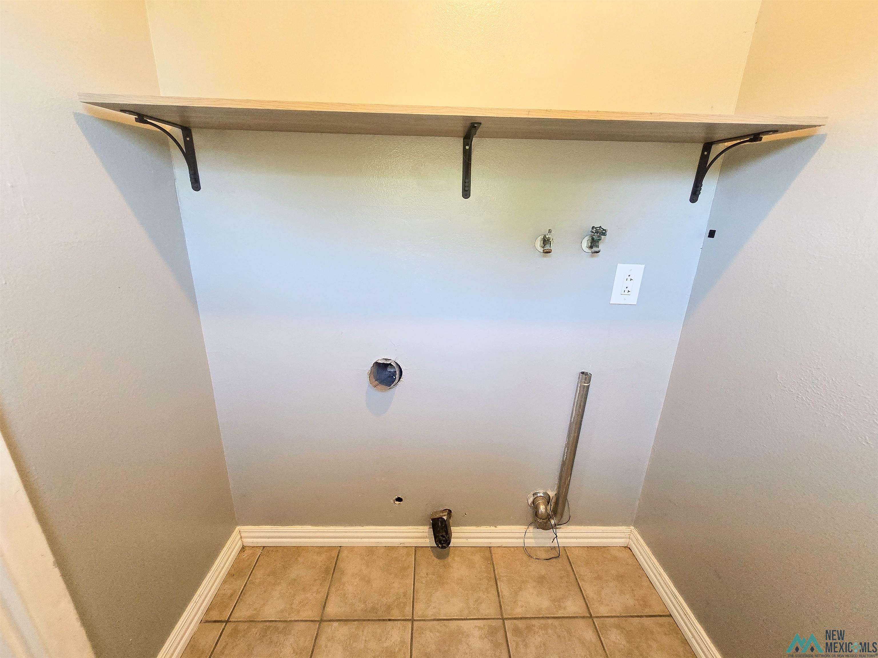 1701 Courtland Circle, Clovis