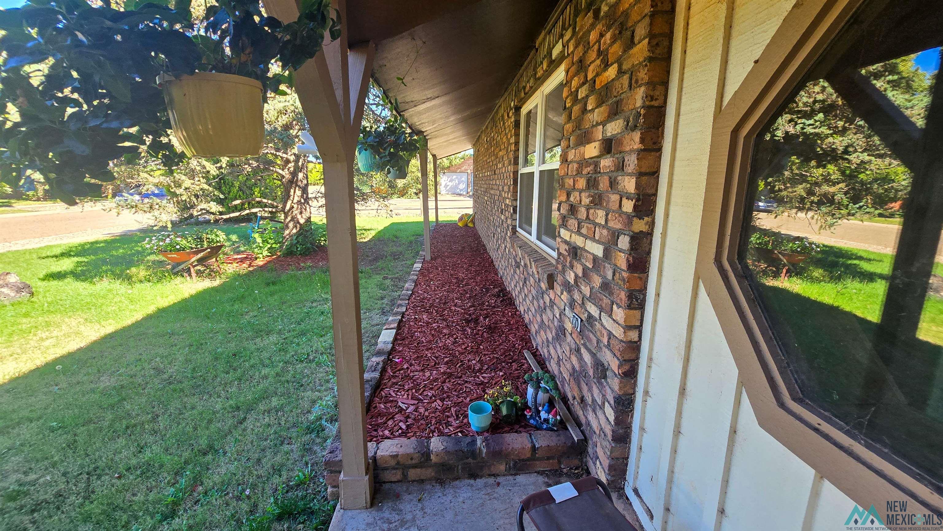 1701 Courtland Circle, Clovis