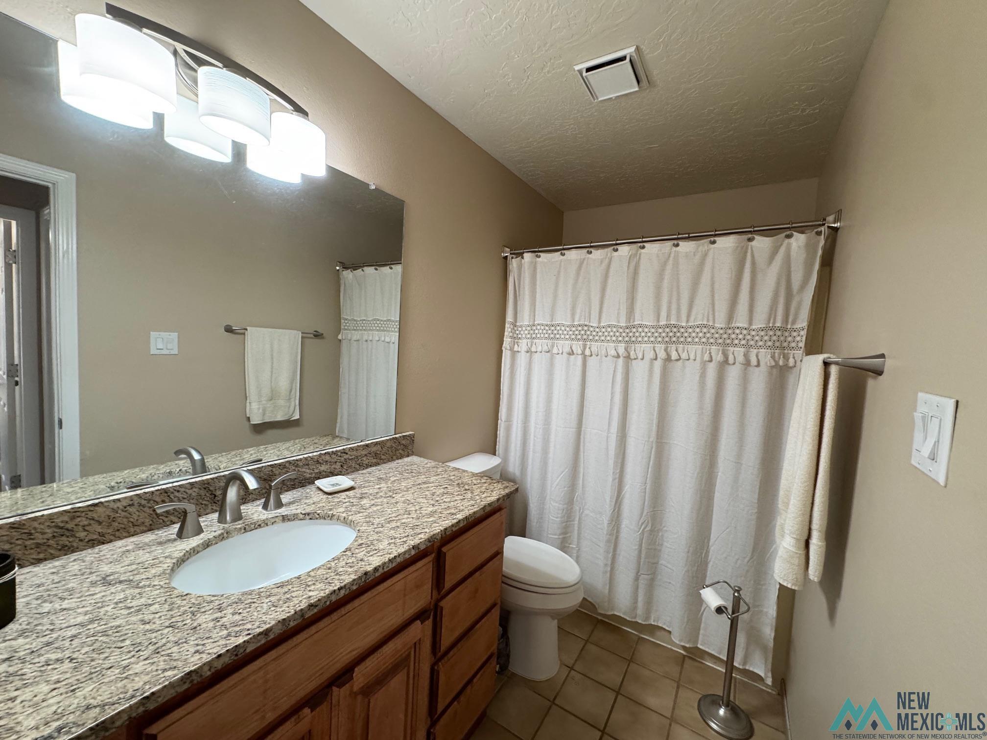 1605 Windsor Way Way