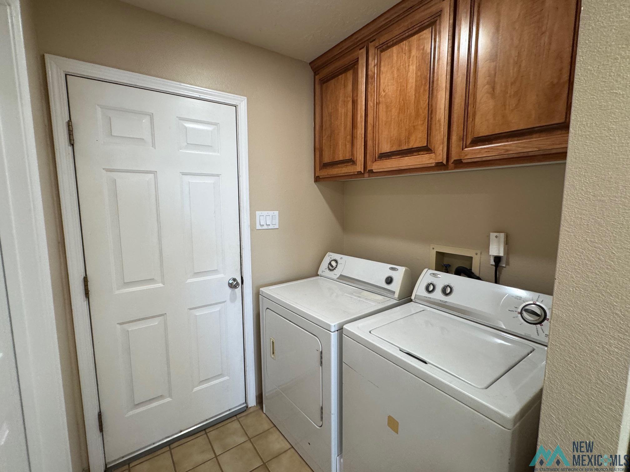 1605 Windsor Way Way