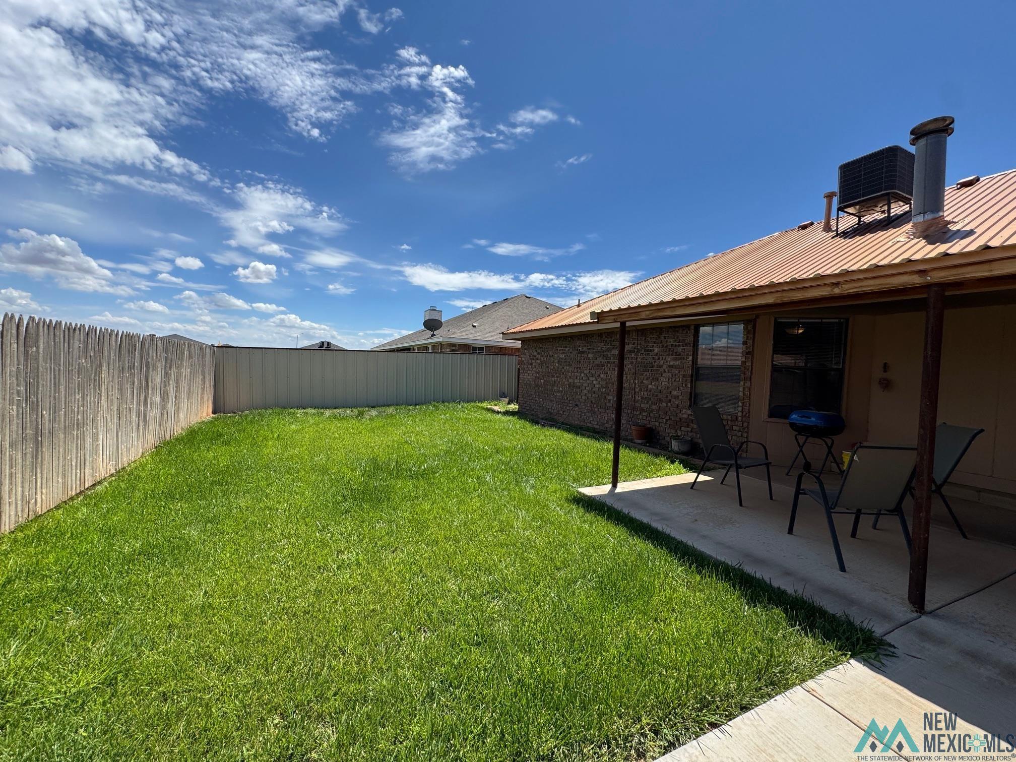 1605 Windsor Way Way