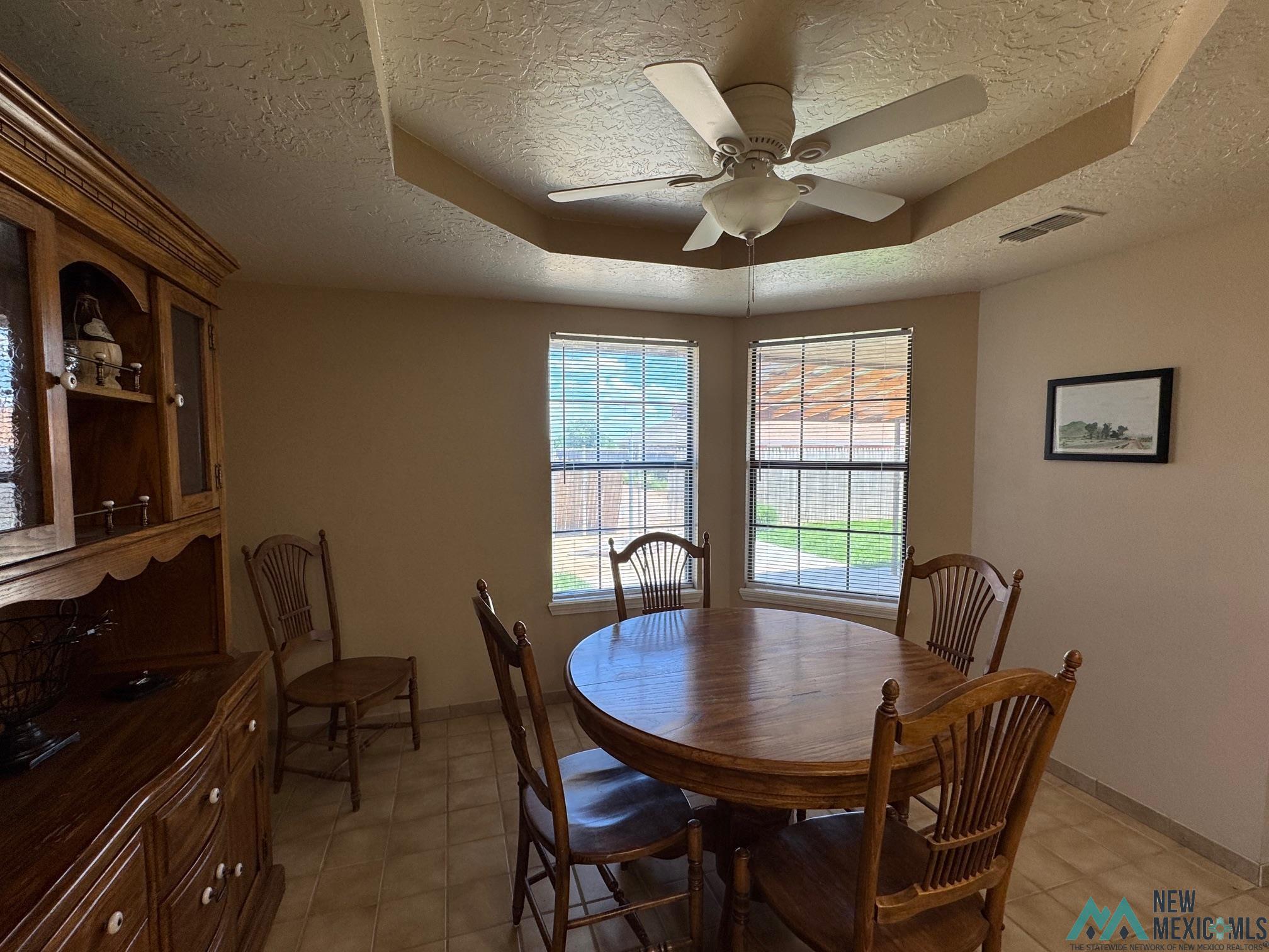 1605 Windsor Way Way