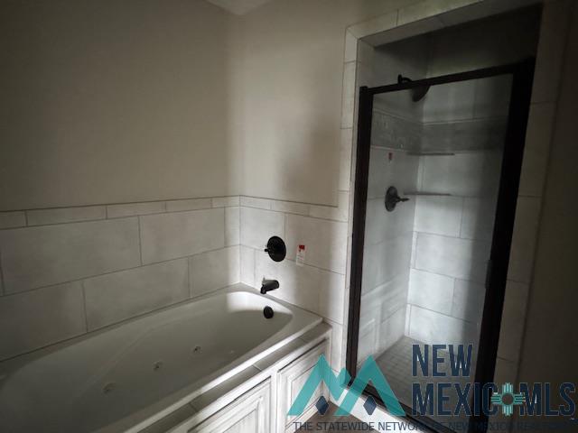 2216 Amanda Lane