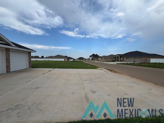 2216 Amanda Lane