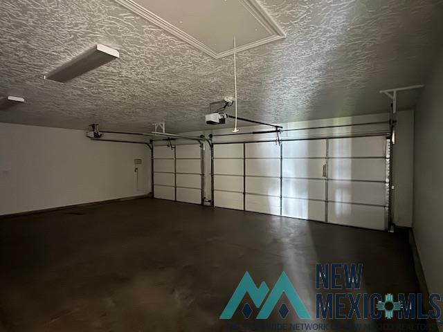 2216 Amanda Lane