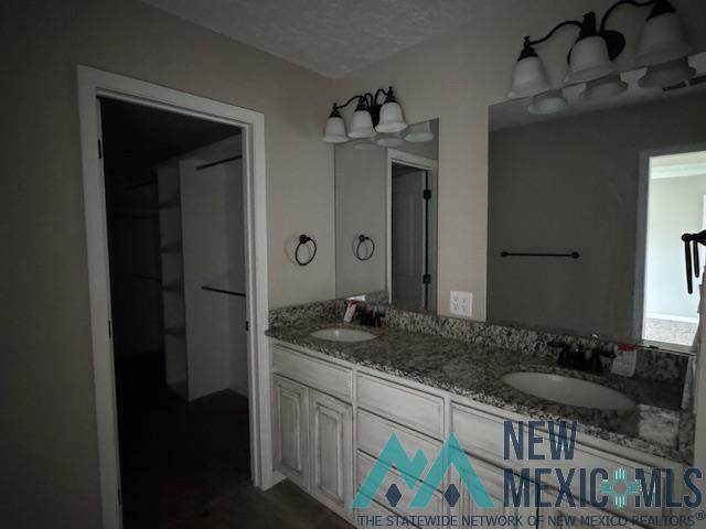 2216 Amanda Lane