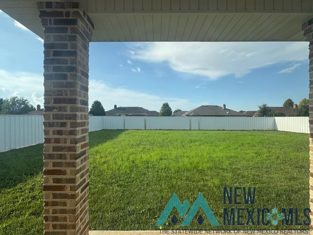 2216 Amanda Lane