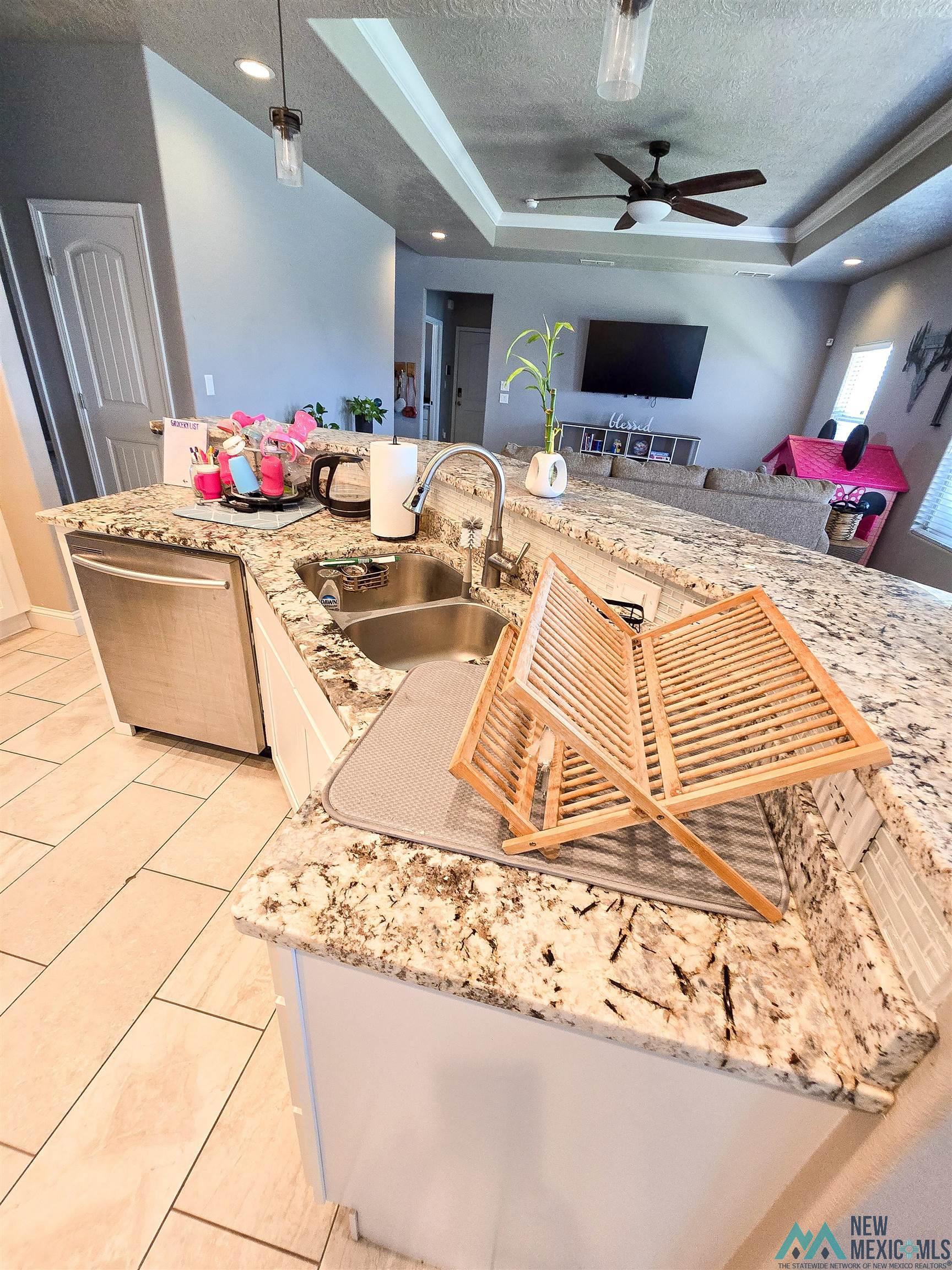309 Nonpareil Lane, Clovis