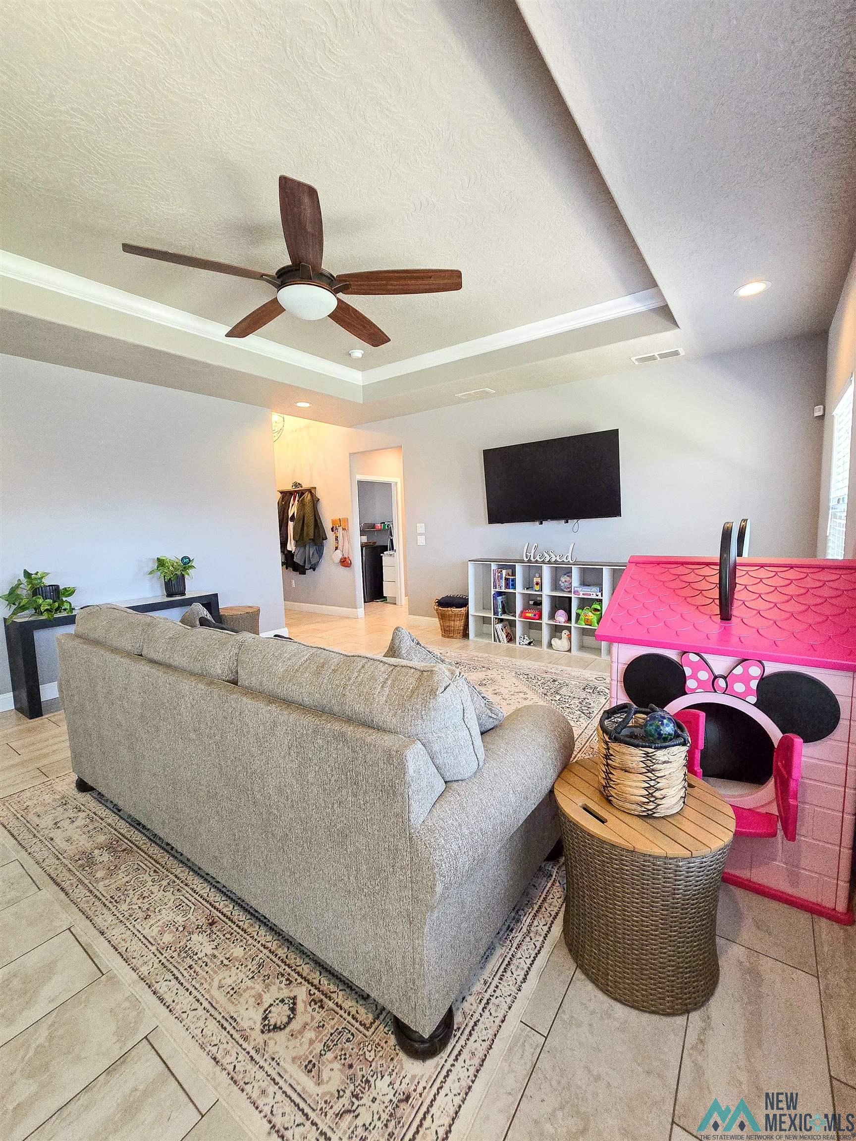 309 Nonpareil Lane, Clovis